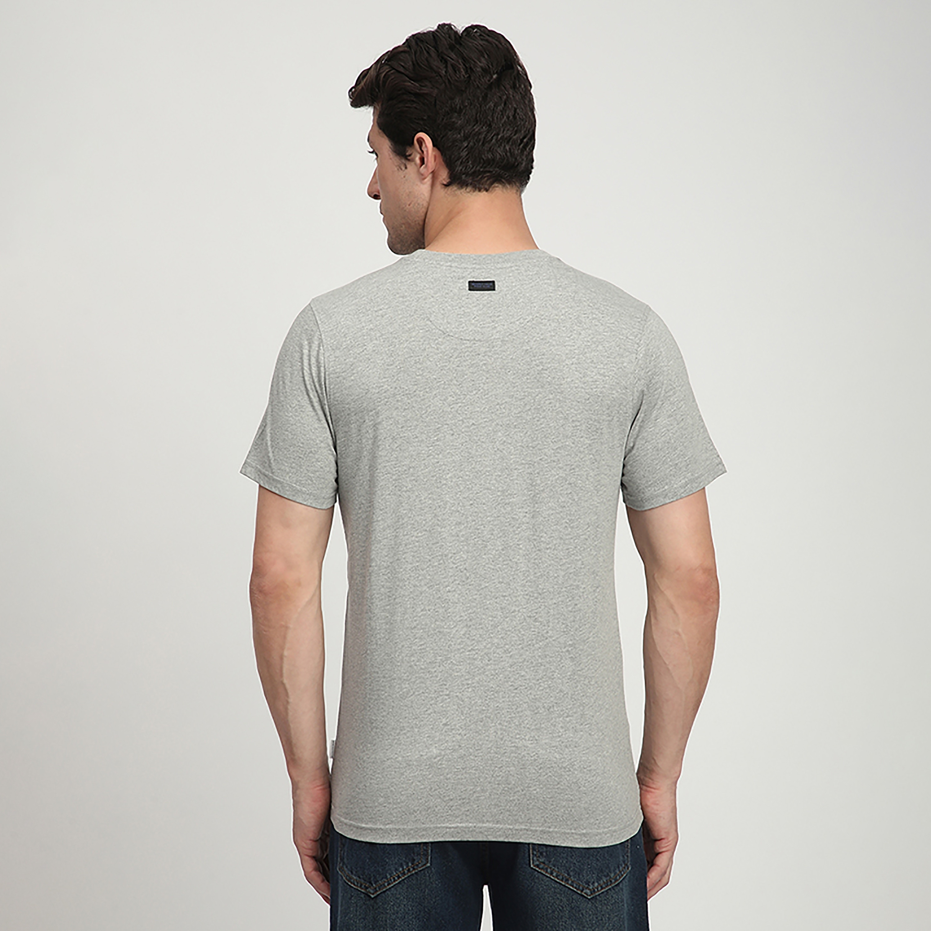 تي شيرت رجالي بأكمام قصيرة ورقبة دائرية وطبعة شعار من بيفرلي هيلز بولو كلوب-men-clothing-tshirtsandpolos-tshirts-image-4