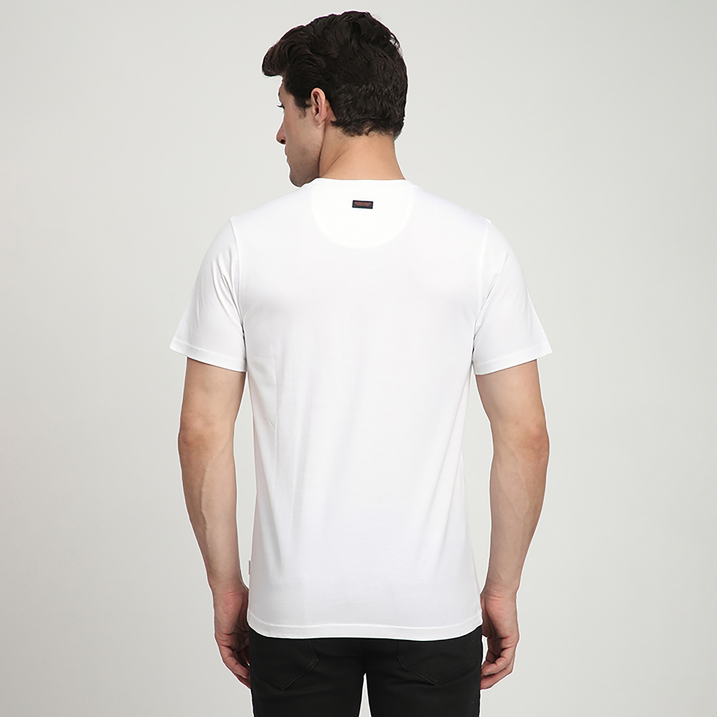تي شيرت رجالي بأكمام قصيرة ورقبة دائرية وطبعة شعار من بيفرلي هيلز بولو كلوب-men-clothing-tshirtsandpolos-tshirts-image-8