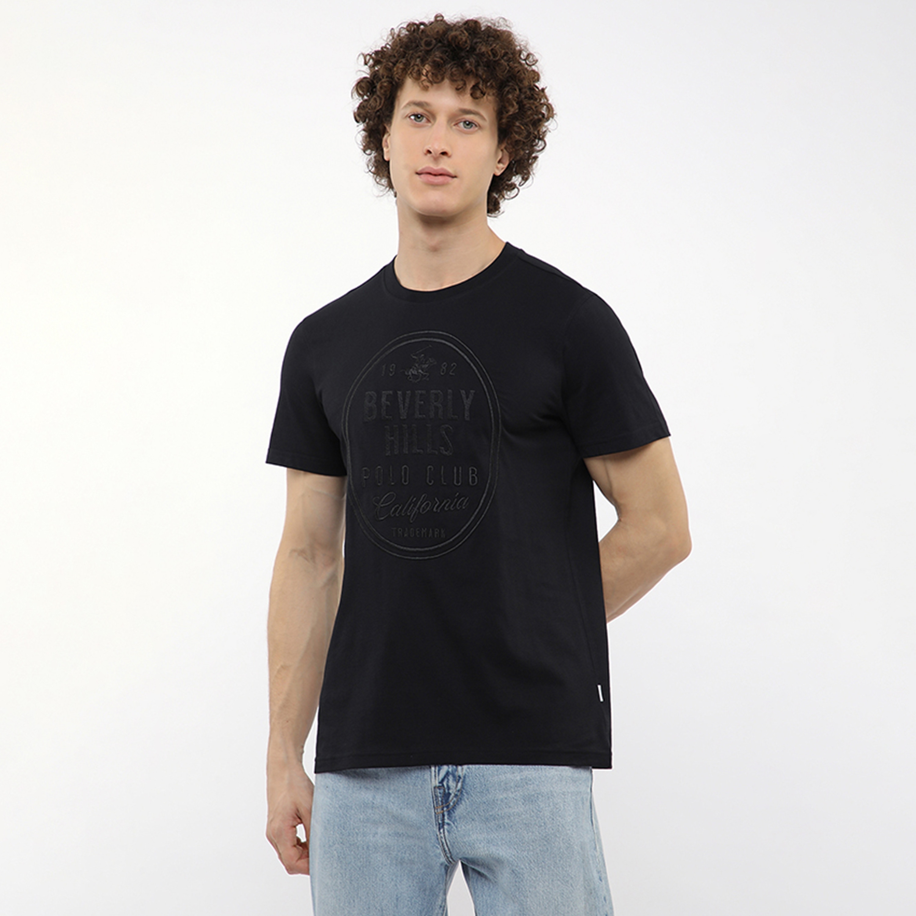 تي شيرت رجالي بياقة دائرية وأكمام قصيرة وشعار مطرز من بيفرلي هيلز بولو كلوب-men-clothing-tshirtsandpolos-tshirts-image-1