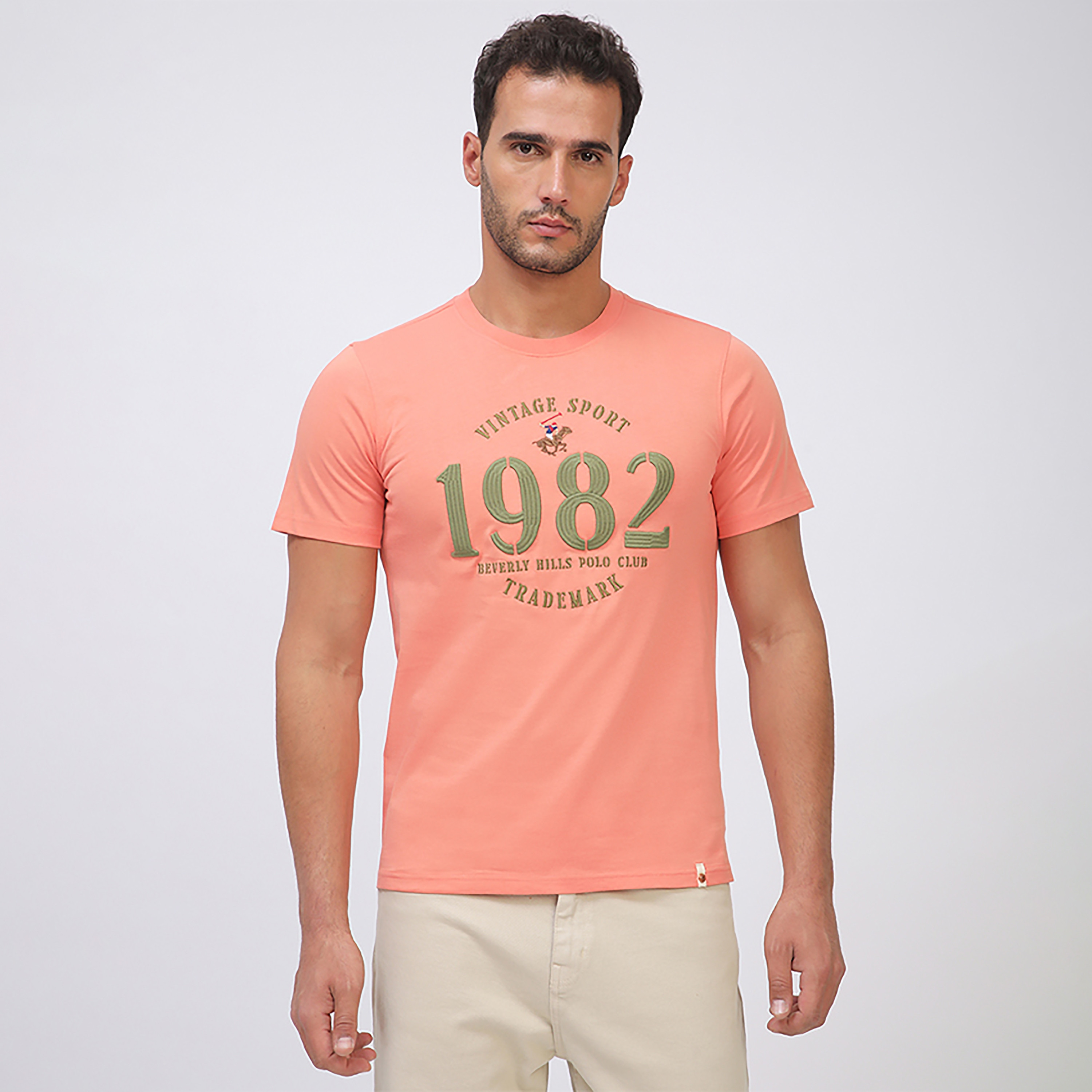 تي شيرت بأكمام قصيرة ورقبة دائرية مطرز للرجال من بيفرلي هيلز بولو كلوب-men-clothing-tshirtsandpolos-tshirts-image-6
