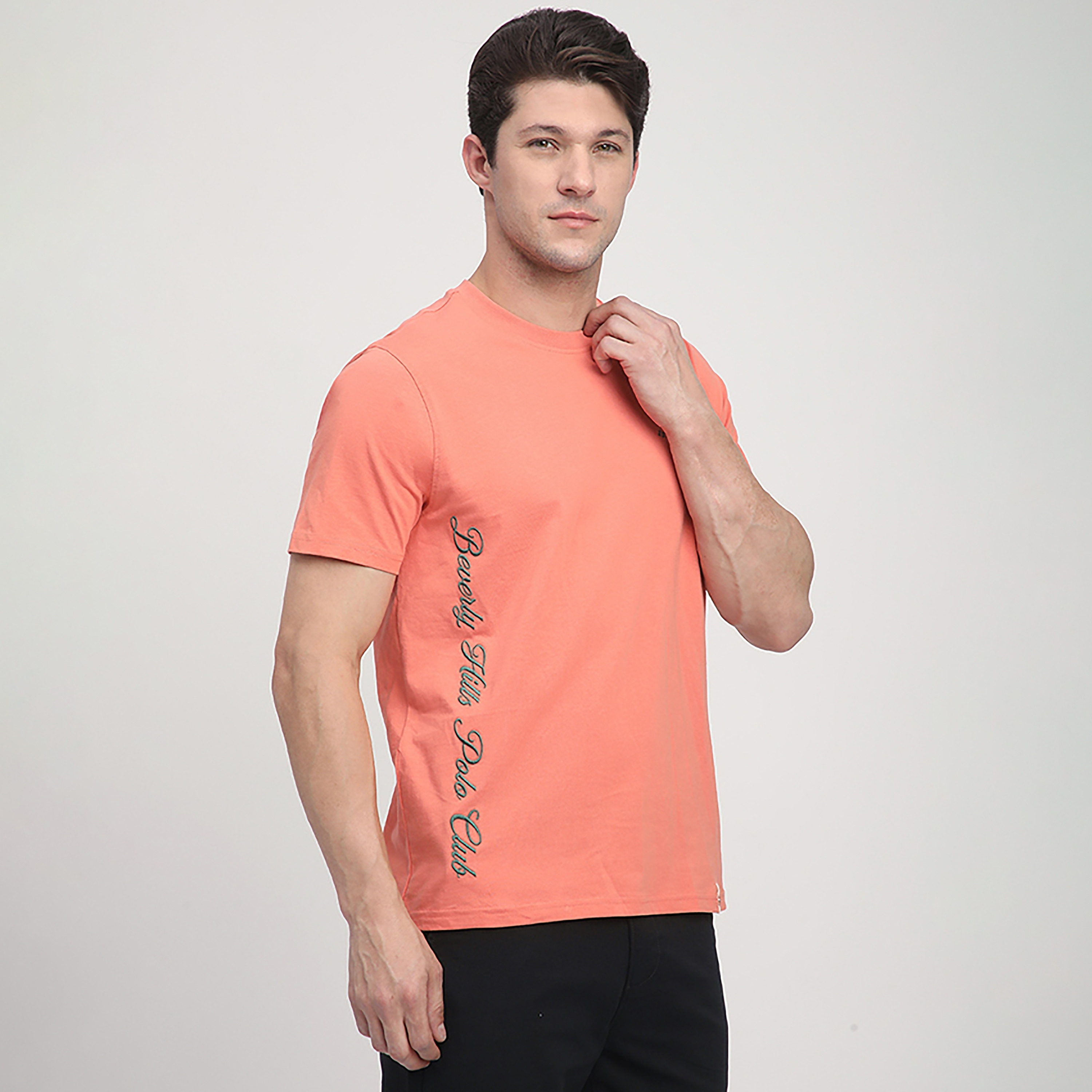 تي شيرت رجالي بأكمام قصيرة ورقبة دائرية مطرزة بنص من بيفرلي هيلز بولو كلوب-men-clothing-tshirtsandpolos-tshirts-image-7
