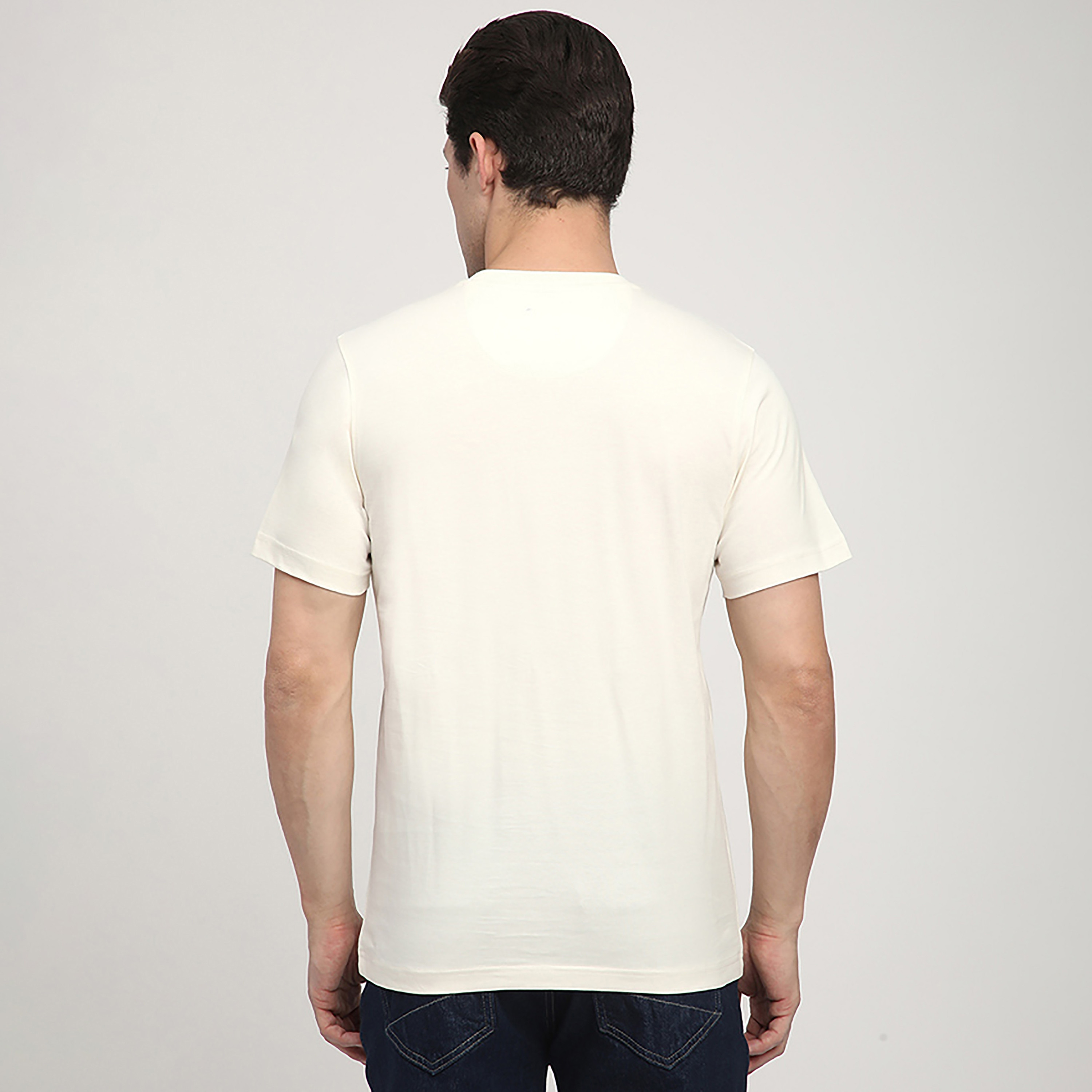 تي شيرت رجالي بياقة دائرية وأكمام قصيرة بطبعة نصية من بيفرلي هيلز بولو كلوب-men-clothing-tshirtsandpolos-tshirts-image-4