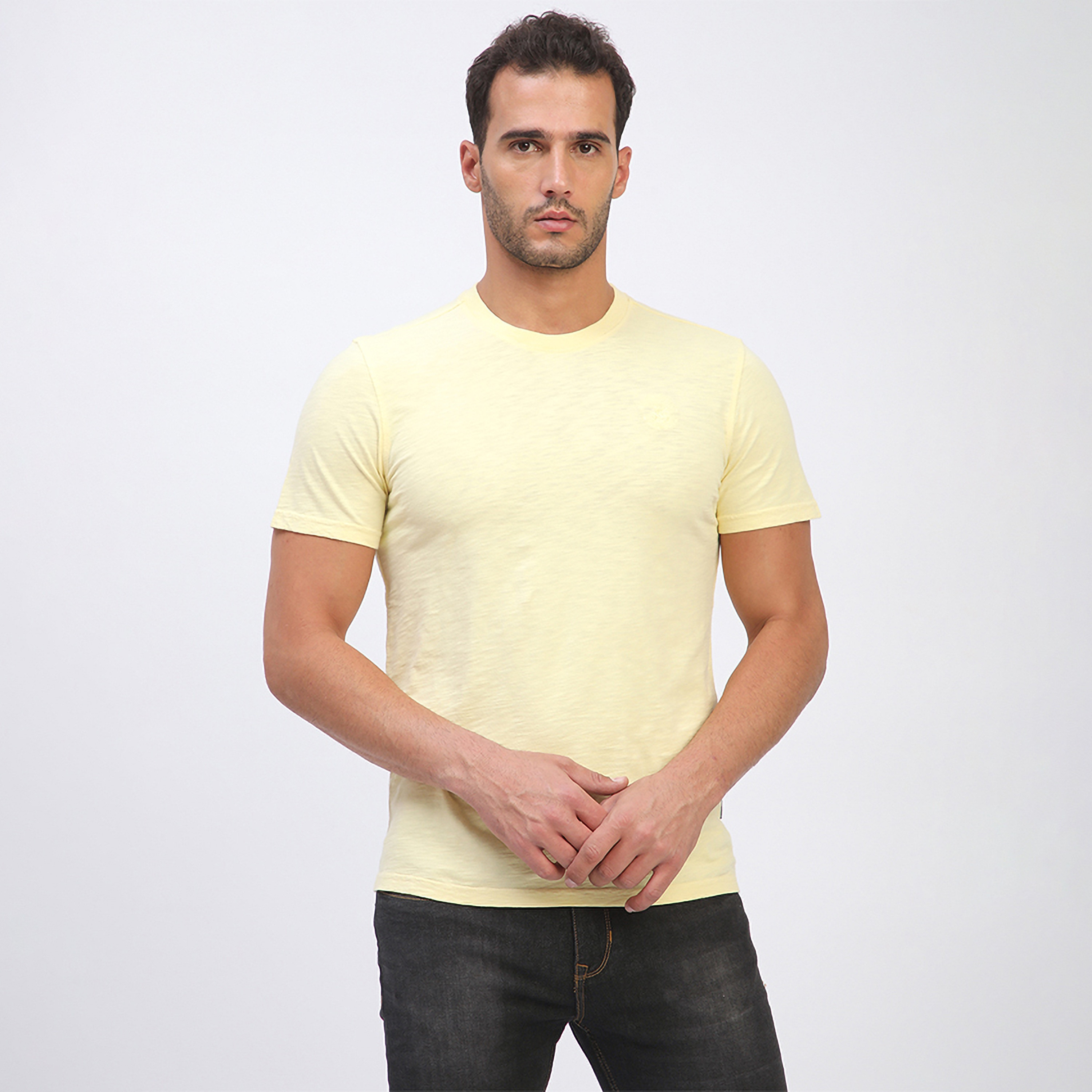 تي شيرت رجالي بياقة دائرية وأكمام قصيرة من بيفرلي هيلز بولو كلوب-men-clothing-tshirtsandpolos-tshirts-image-9