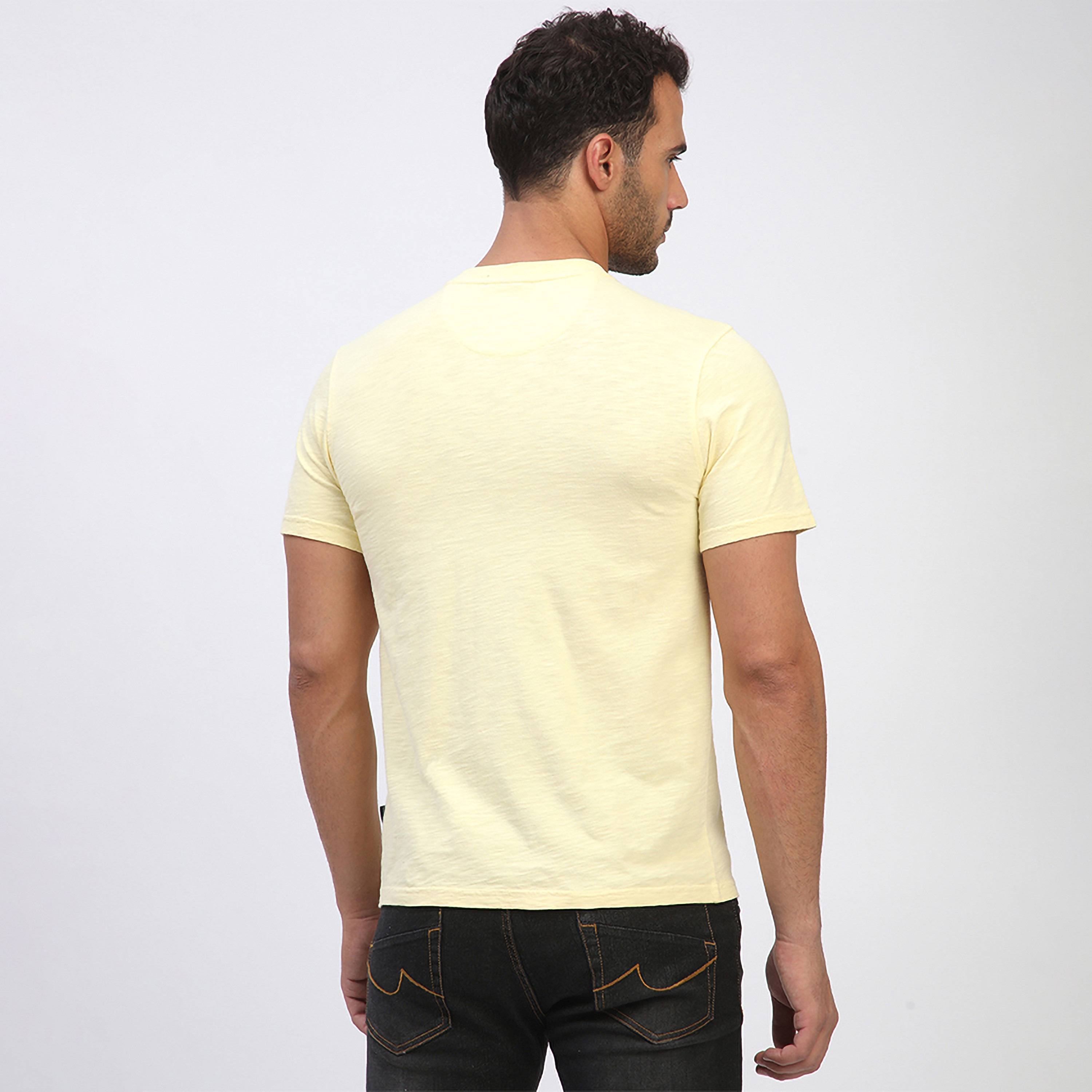 تي شيرت رجالي بياقة دائرية وأكمام قصيرة من بيفرلي هيلز بولو كلوب-men-clothing-tshirtsandpolos-tshirts-image-12