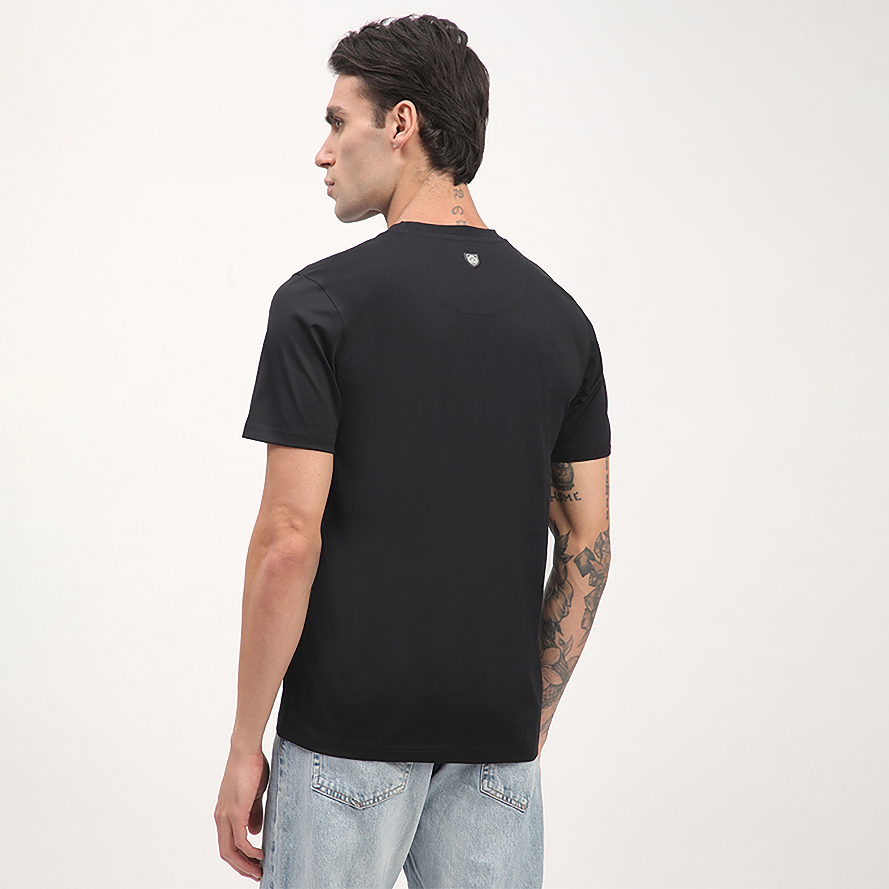 تي شيرت بأكمام قصيرة ورقبة دائرية بطبعة للرجال من بيفرلي هيلز بولو كلوب-men-clothing-tshirtsandpolos-tshirts-image-4