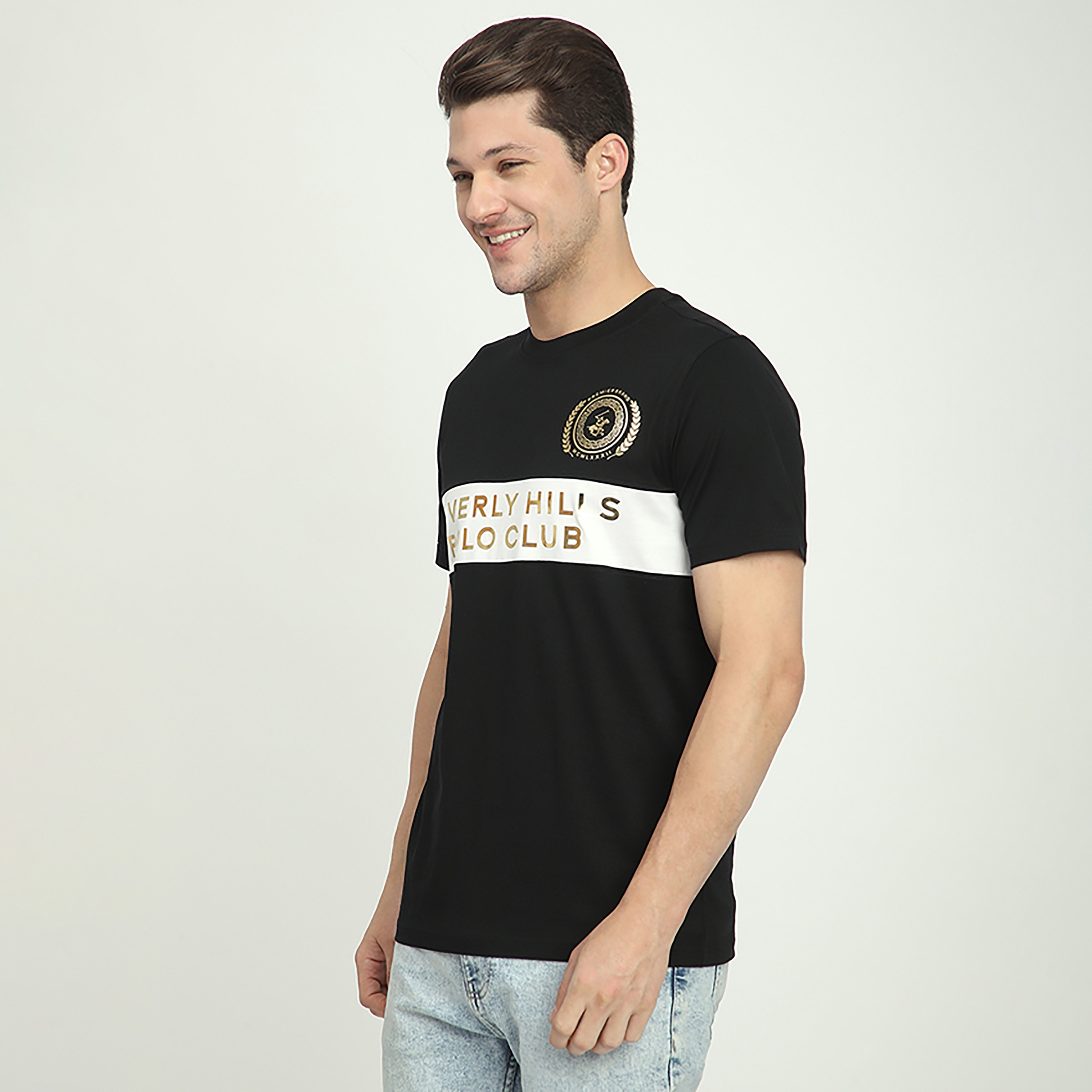 تي شيرت رجالي بأكمام قصيرة ورقبة دائرية وطبعة شعار من بيفرلي هيلز بولو كلوب-men-clothing-tshirtsandpolos-tshirts-image-2