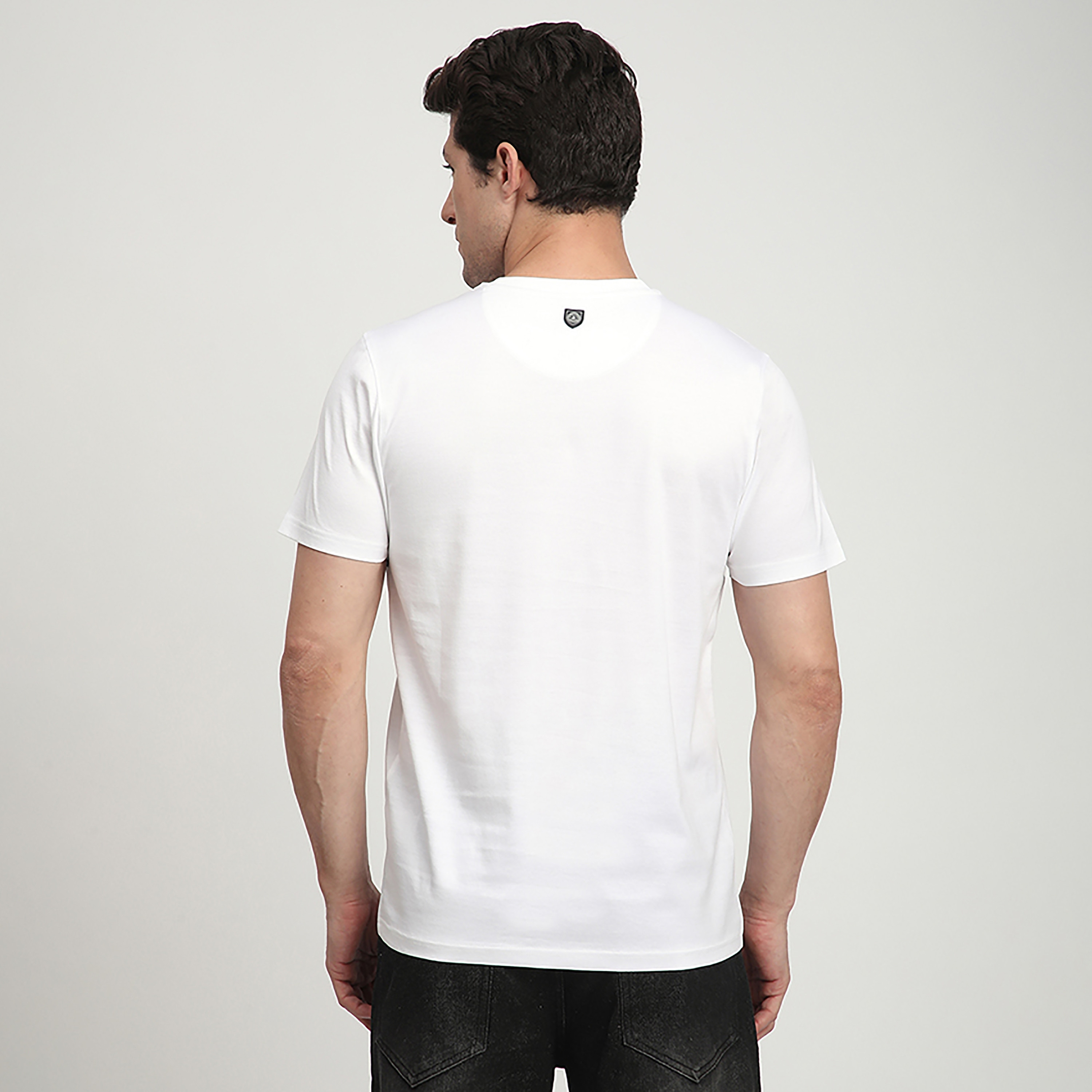 تي شيرت رجالي بأكمام قصيرة ورقبة دائرية وطبعة شعار من بيفرلي هيلز بولو كلوب-men-clothing-tshirtsandpolos-tshirts-image-8