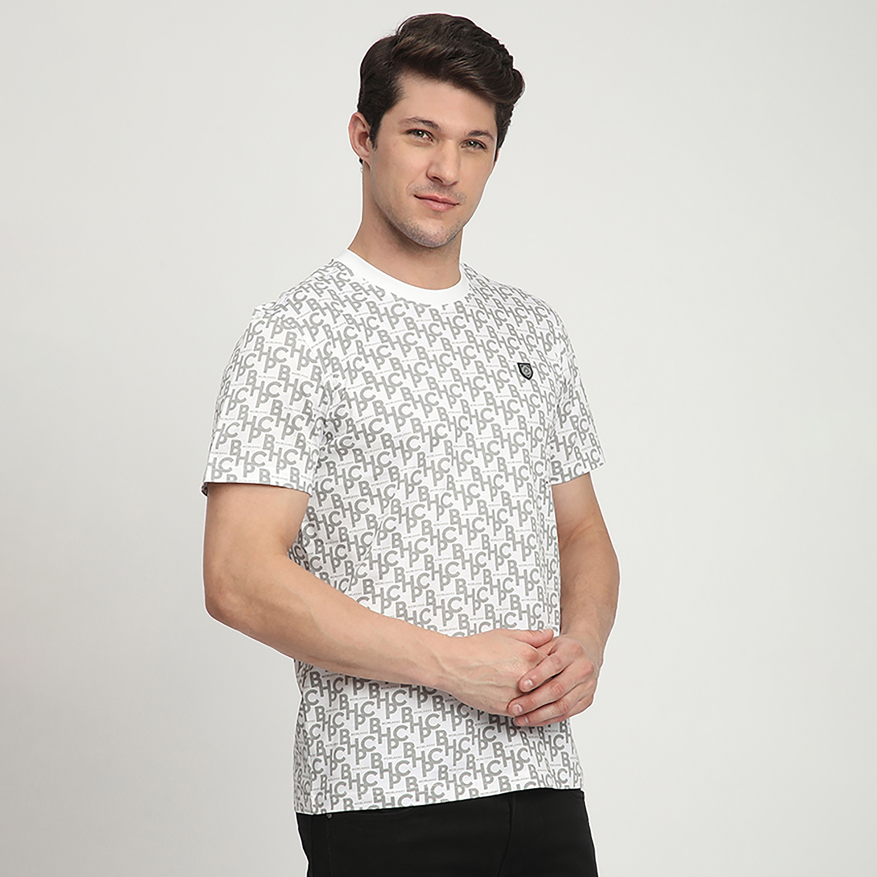 تي شيرت رجالي بأكمام قصيرة ورقبة دائرية وطبعة شعار كاملة من بيفرلي هيلز بولو كلوب-men-clothing-tshirtsandpolos-tshirts-image-7