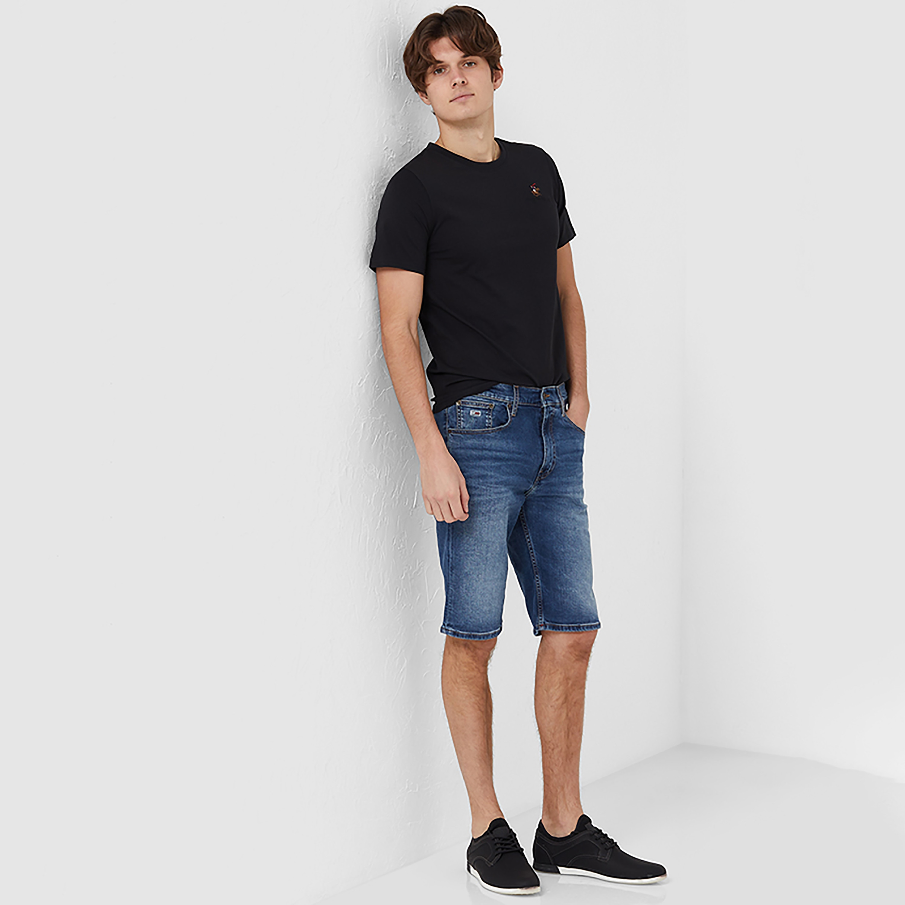 تي شيرت بيفرلي هيلز بولو كلوب بياقة مستديرة وأكمام قصيرة مع شعار مع ديتيليد-men-clothing-tshirtsandpolos-tshirts-image-2