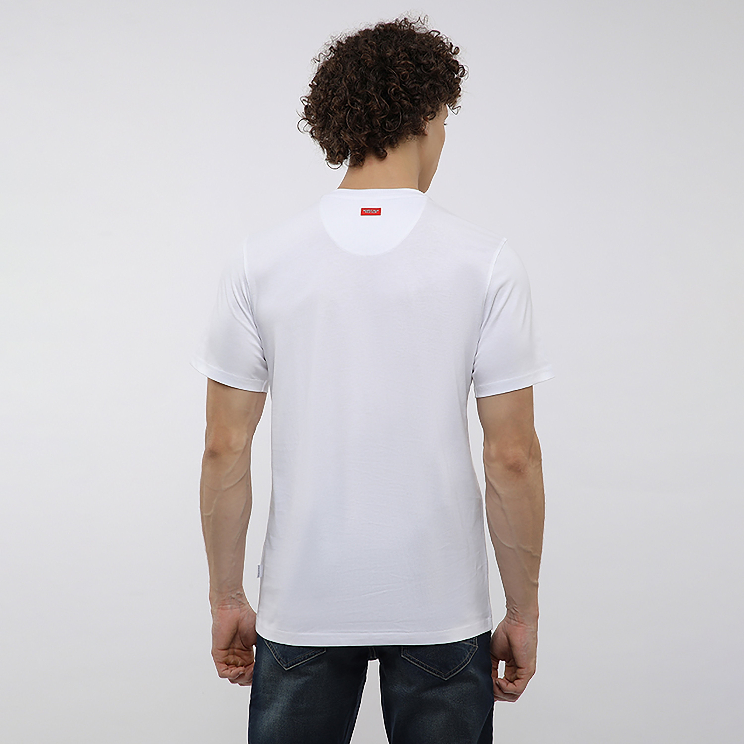 تي شيرت رجالي بأكمام قصيرة ورقبة دائرية وطبعة رسومات من بيفرلي هيلز بولو كلوب-men-clothing-tshirtsandpolos-tshirts-image-9