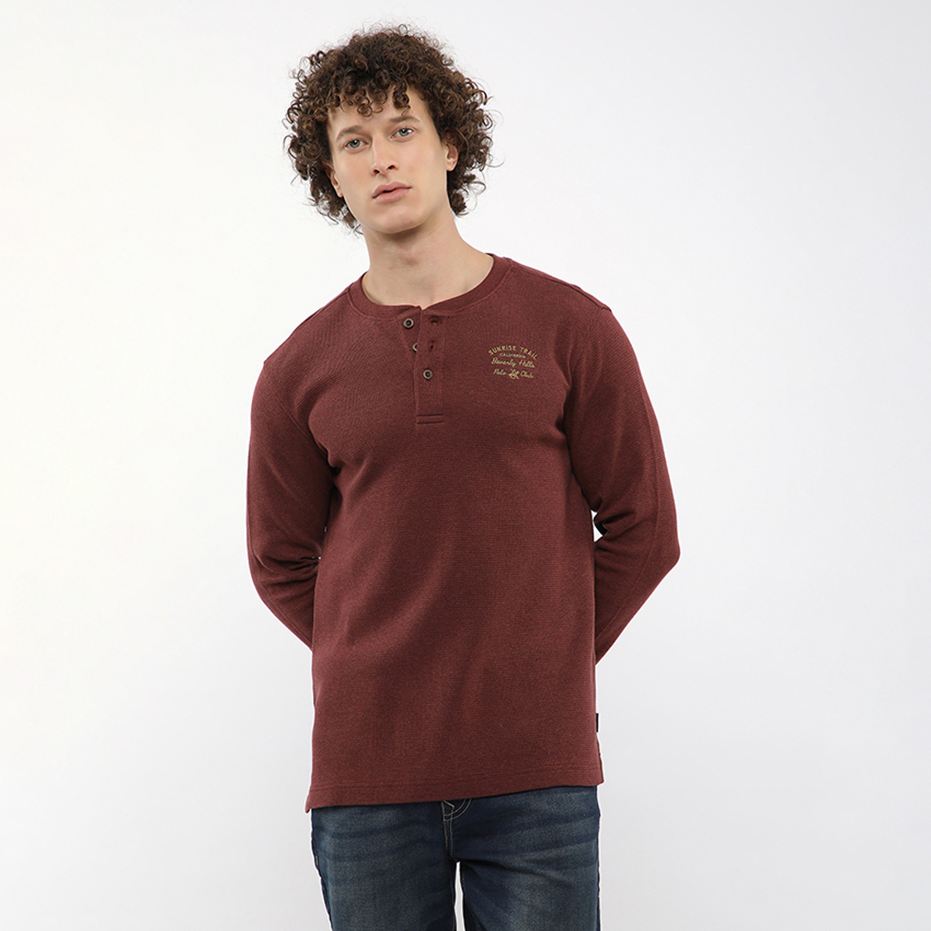 تيشيرت رجالي بأكمام طويلة ورقبة هنلي سادة من بيفرلي هيلز بولو كلوب-men-clothing-tshirtsandpolos-tshirts-image-1