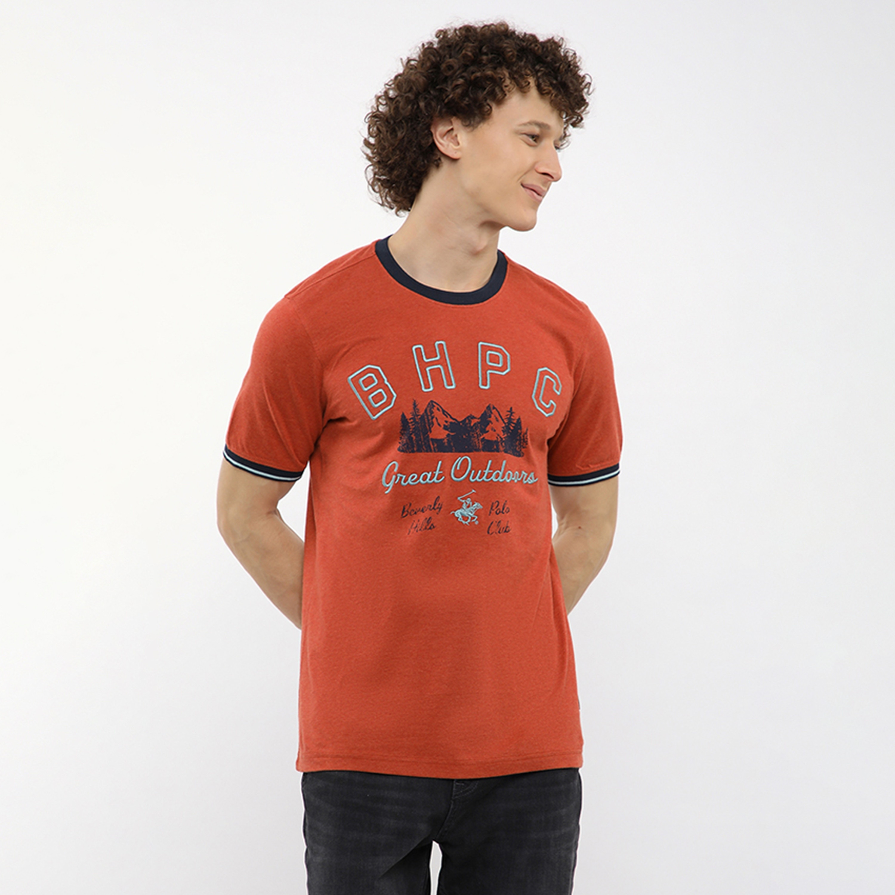 تيشيرت رجالي بأكمام قصيرة ورقبة دائرية مطبوع برسومات ومطرز من بيفرلي هيلز بولو كلوب-men-clothing-tshirtsandpolos-tshirts-image-1