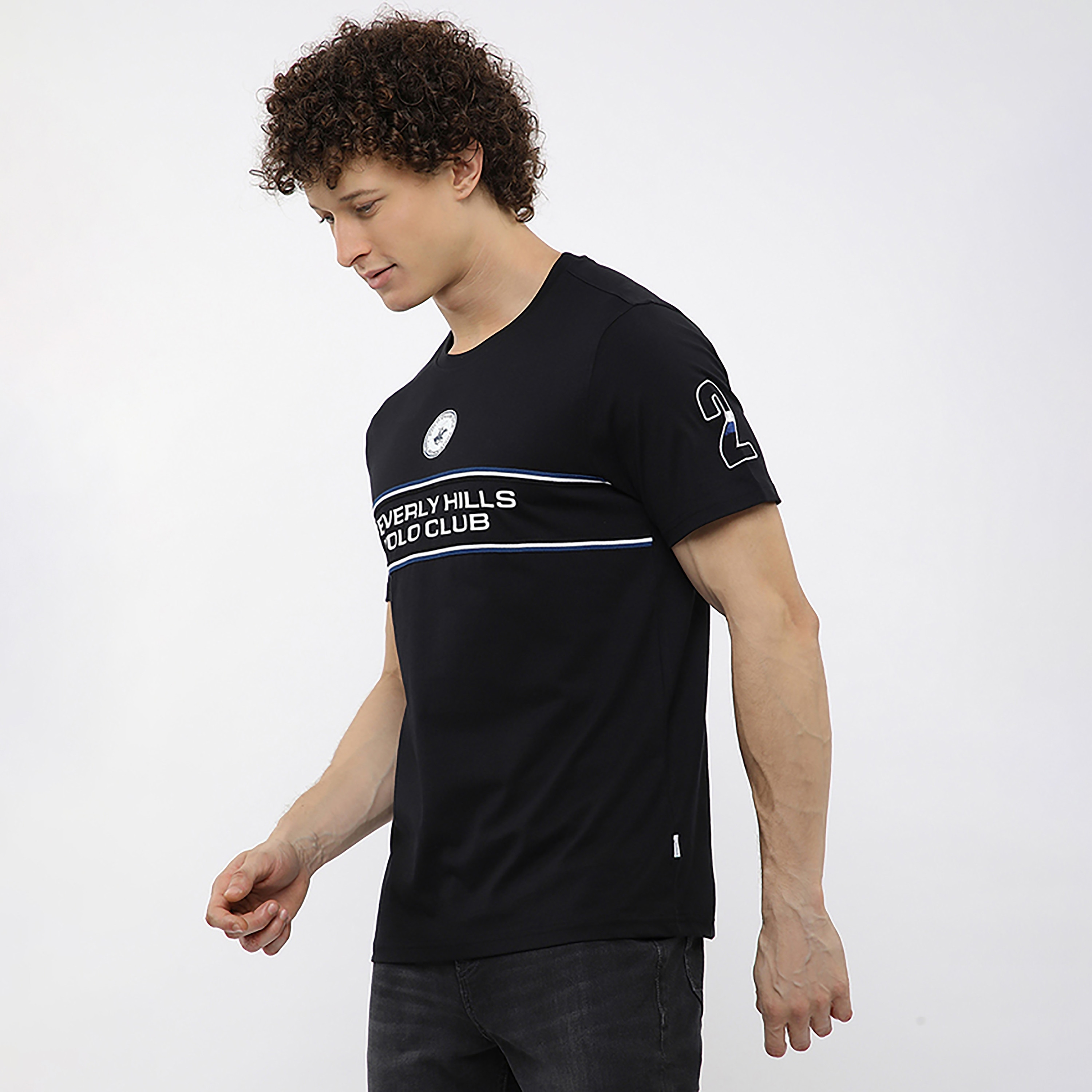 تي شيرت رجالي بياقة دائرية وأكمام قصيرة بطبعة نصية من بيفرلي هيلز بولو كلوب-men-clothing-tshirtsandpolos-tshirts-image-2