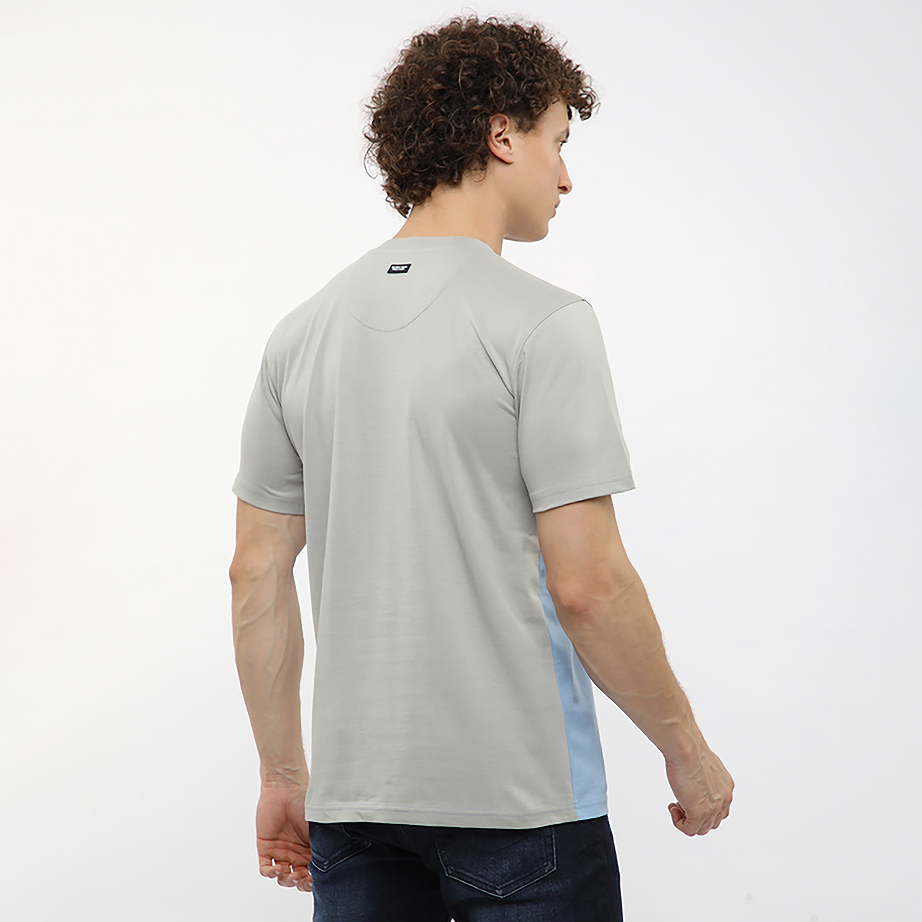 تيشيرت رجالي بأكمام قصيرة ورقبة دائرية ملون من بيفرلي هيلز بولو كلوب-men-clothing-tshirtsandpolos-tshirts-image-4