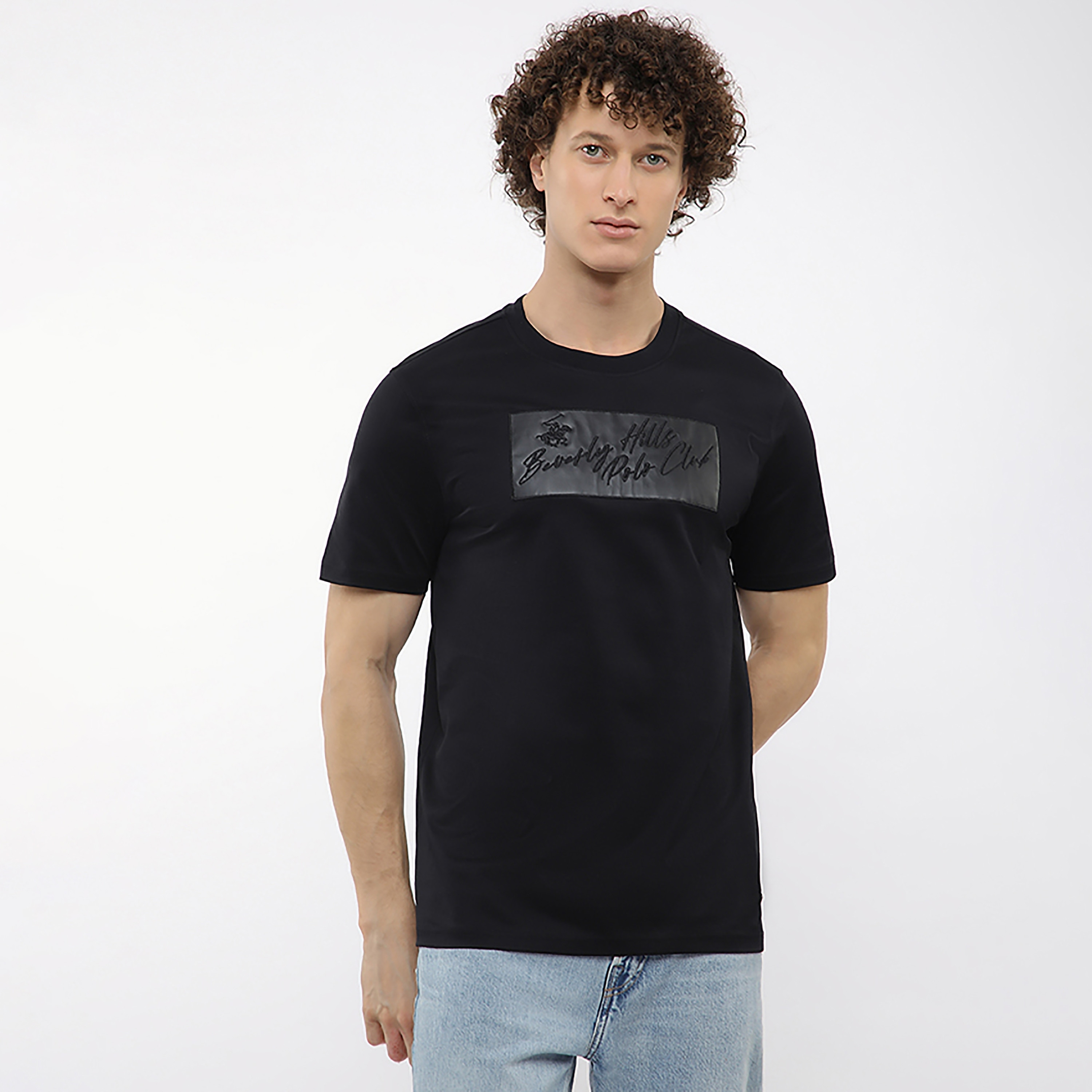 تي شيرت رجالي بياقة دائرية وأكمام قصيرة وشعار مطرز من بيفرلي هيلز بولو كلوب-men-clothing-tshirtsandpolos-tshirts-image-1