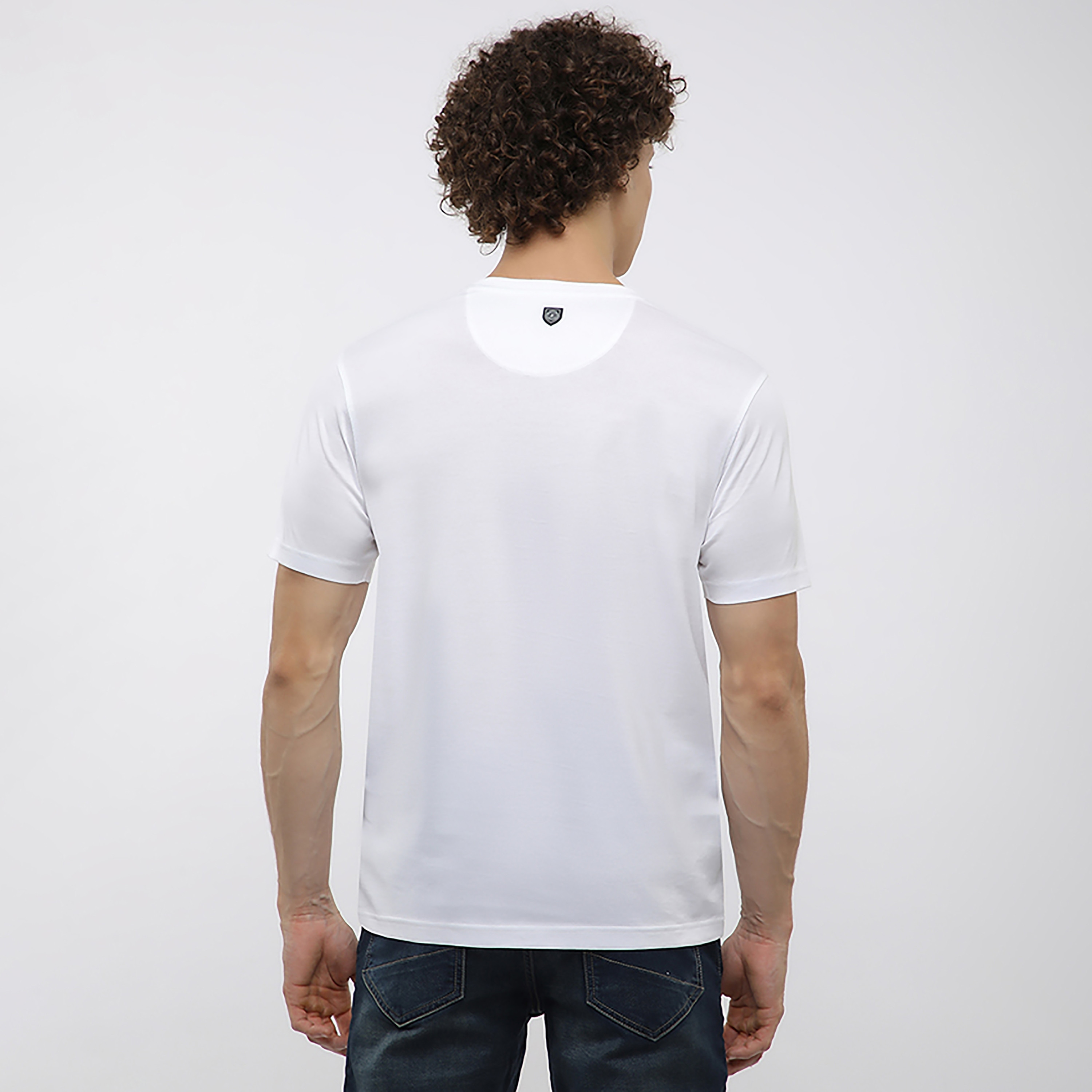 تي شيرت رجالي بياقة دائرية وأكمام قصيرة وشعار مطرز من بيفرلي هيلز بولو كلوب-men-clothing-tshirtsandpolos-tshirts-image-9