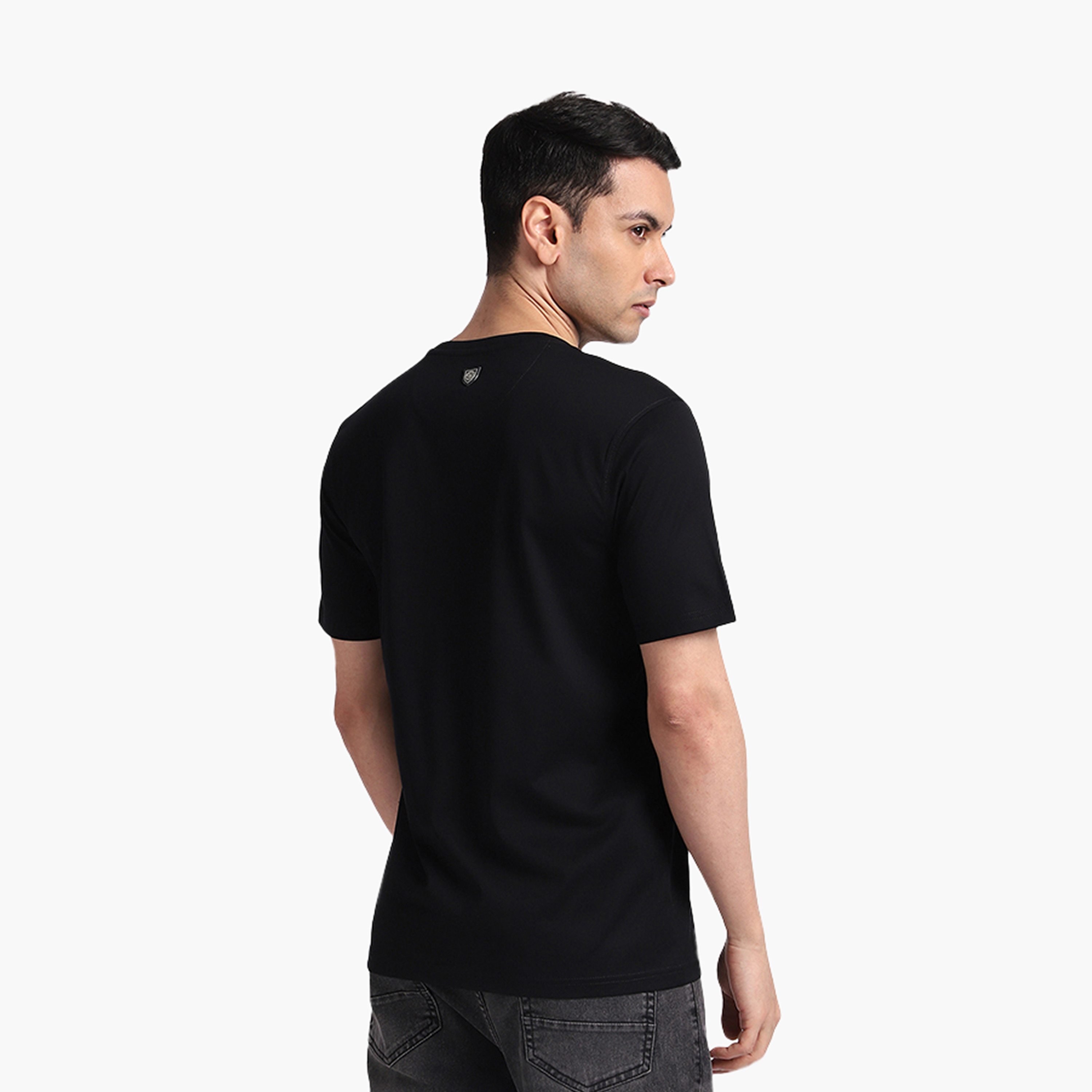 تي شيرت رجالي بأكمام قصيرة وياقة دائرية وشعار من بيفرلي هيلز بولو كلوب-men-clothing-tshirtsandpolos-tshirts-image-4