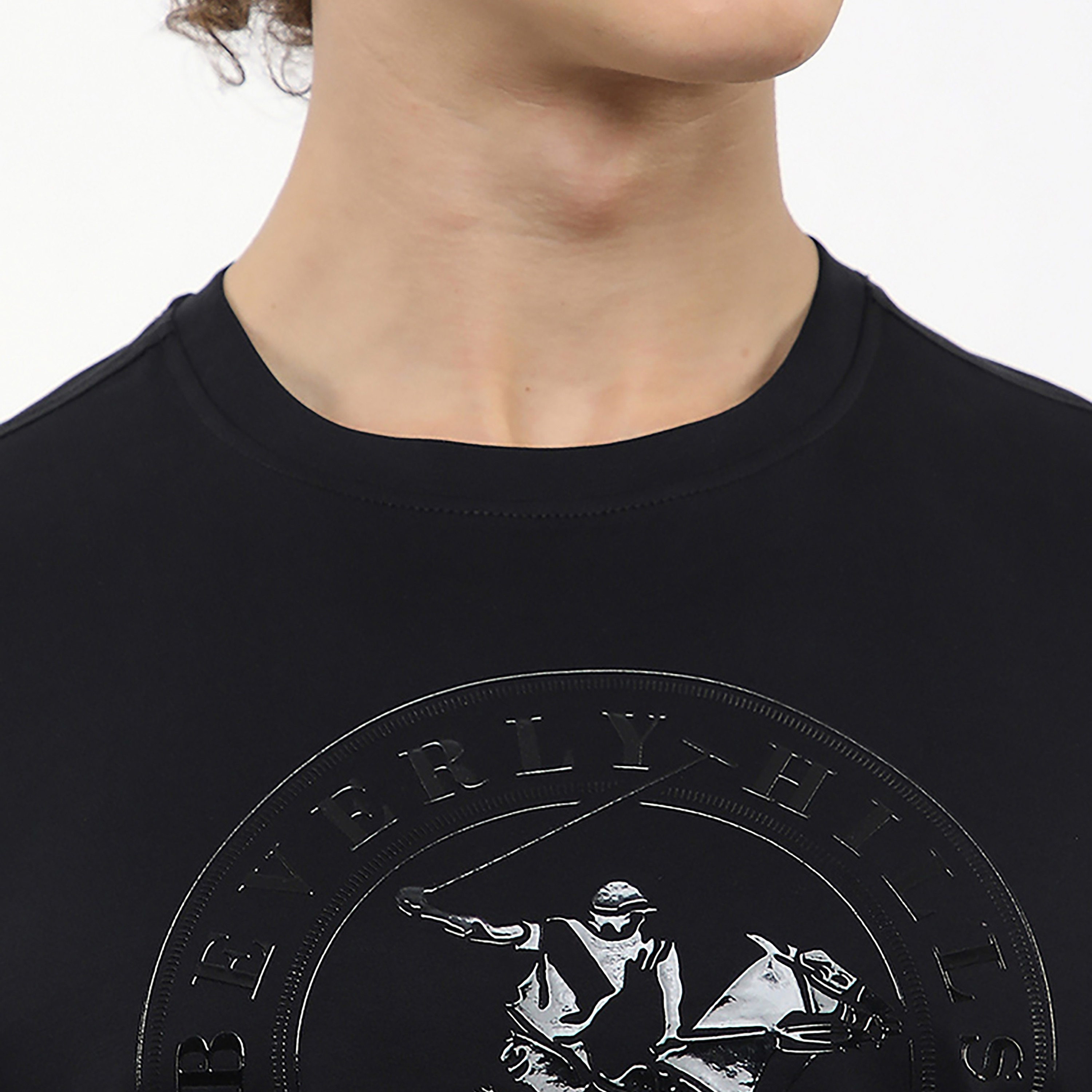 تيشيرت رجالي بشعار بارز بياقة مستديرة وأكمام قصيرة من بيفرلي هيلز بولو كلوب-men-clothing-tshirtsandpolos-tshirts-image-5