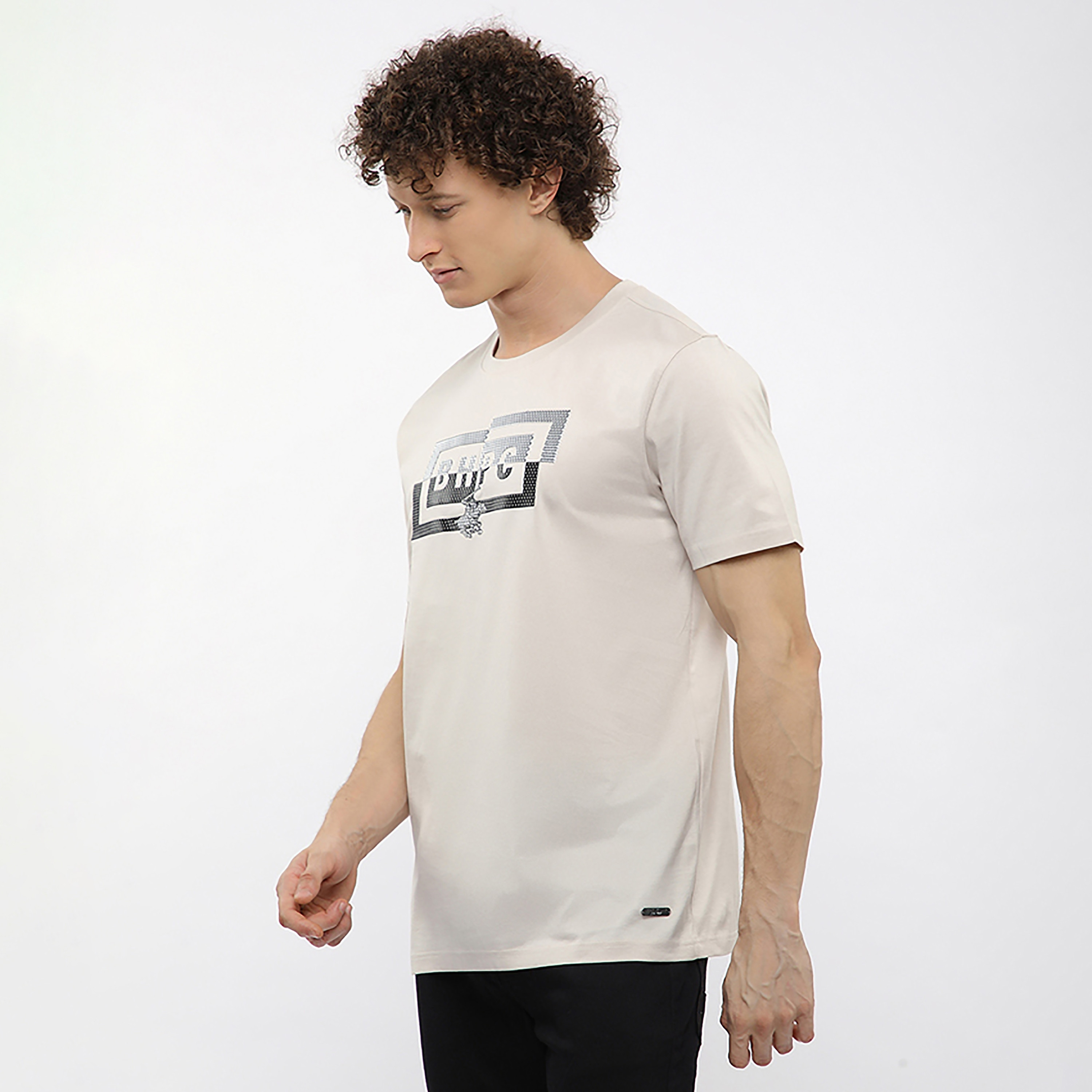 تي شيرت رجالي بأكمام قصيرة ورقبة دائرية وطبعة رسومات من بيفرلي هيلز بولو كلوب-men-clothing-tshirtsandpolos-tshirts-image-10