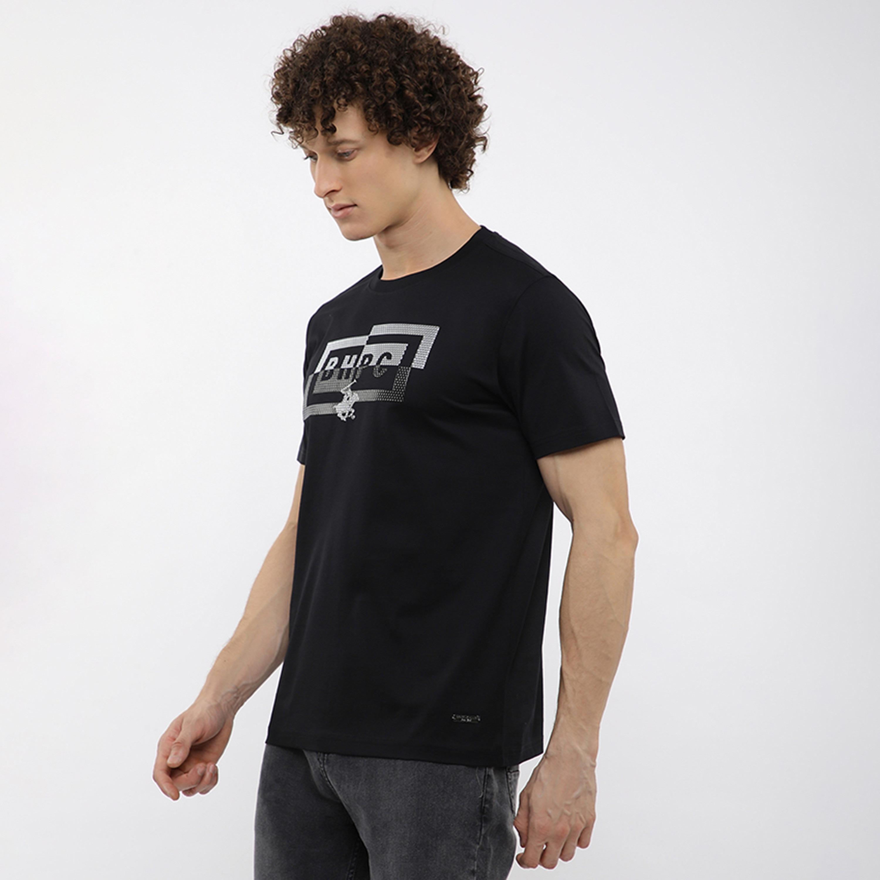 تي شيرت رجالي بأكمام قصيرة ورقبة دائرية وطبعة رسومات من بيفرلي هيلز بولو كلوب-men-clothing-tshirtsandpolos-tshirts-image-2