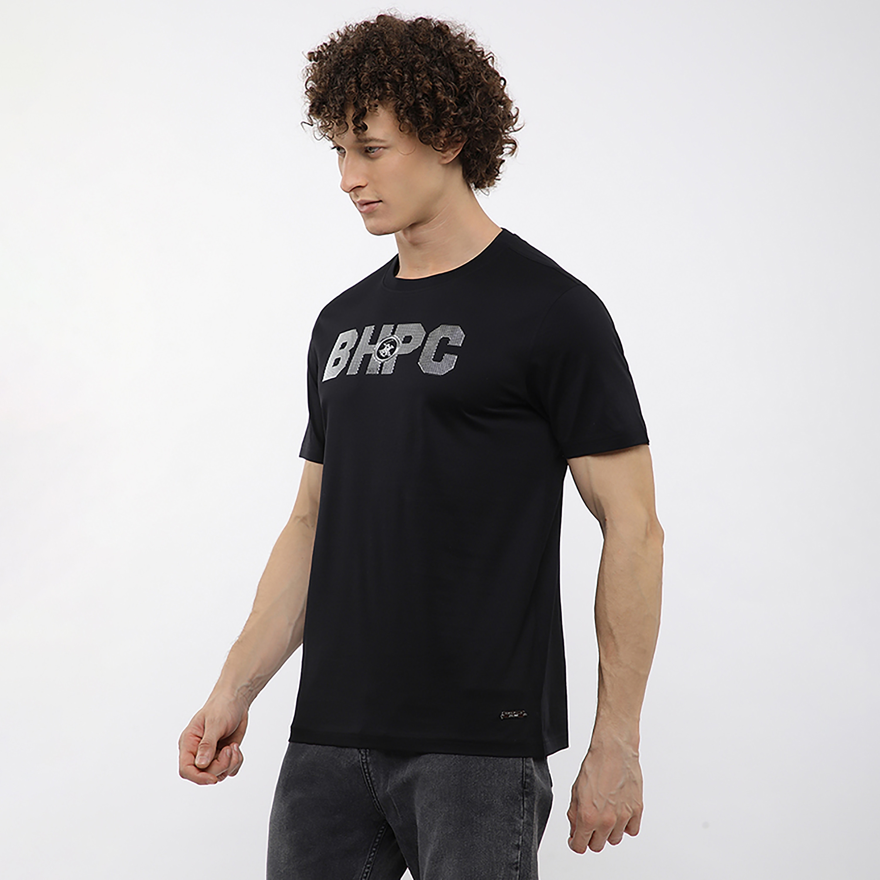 تيشيرت رجالي بشعار جرافيك بياقة مستديرة وأكمام قصيرة من بيفرلي هيلز بولو كلوب-men-clothing-tshirtsandpolos-tshirts-image-2