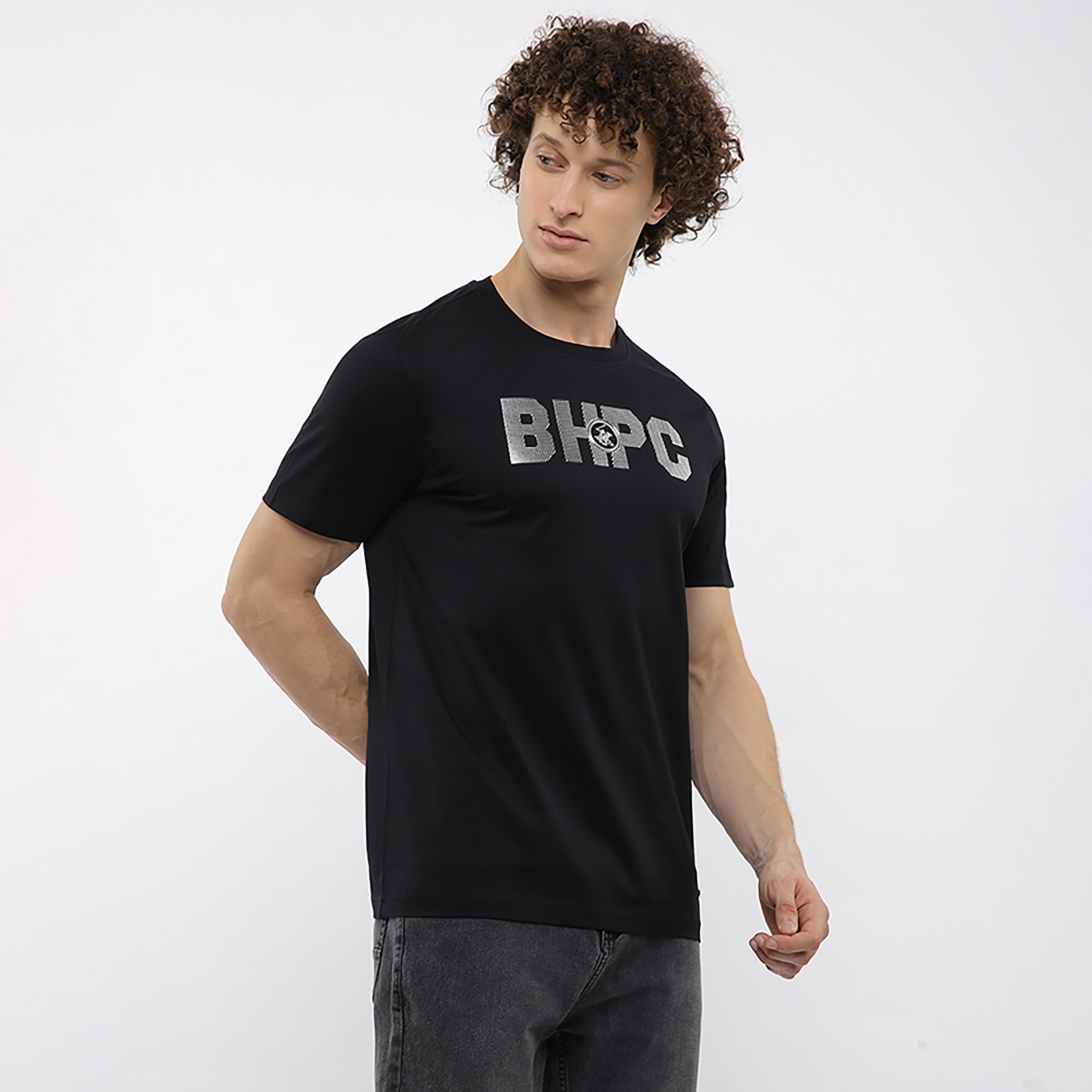 تيشيرت رجالي بشعار جرافيك بياقة مستديرة وأكمام قصيرة من بيفرلي هيلز بولو كلوب-men-clothing-tshirtsandpolos-tshirts-image-3