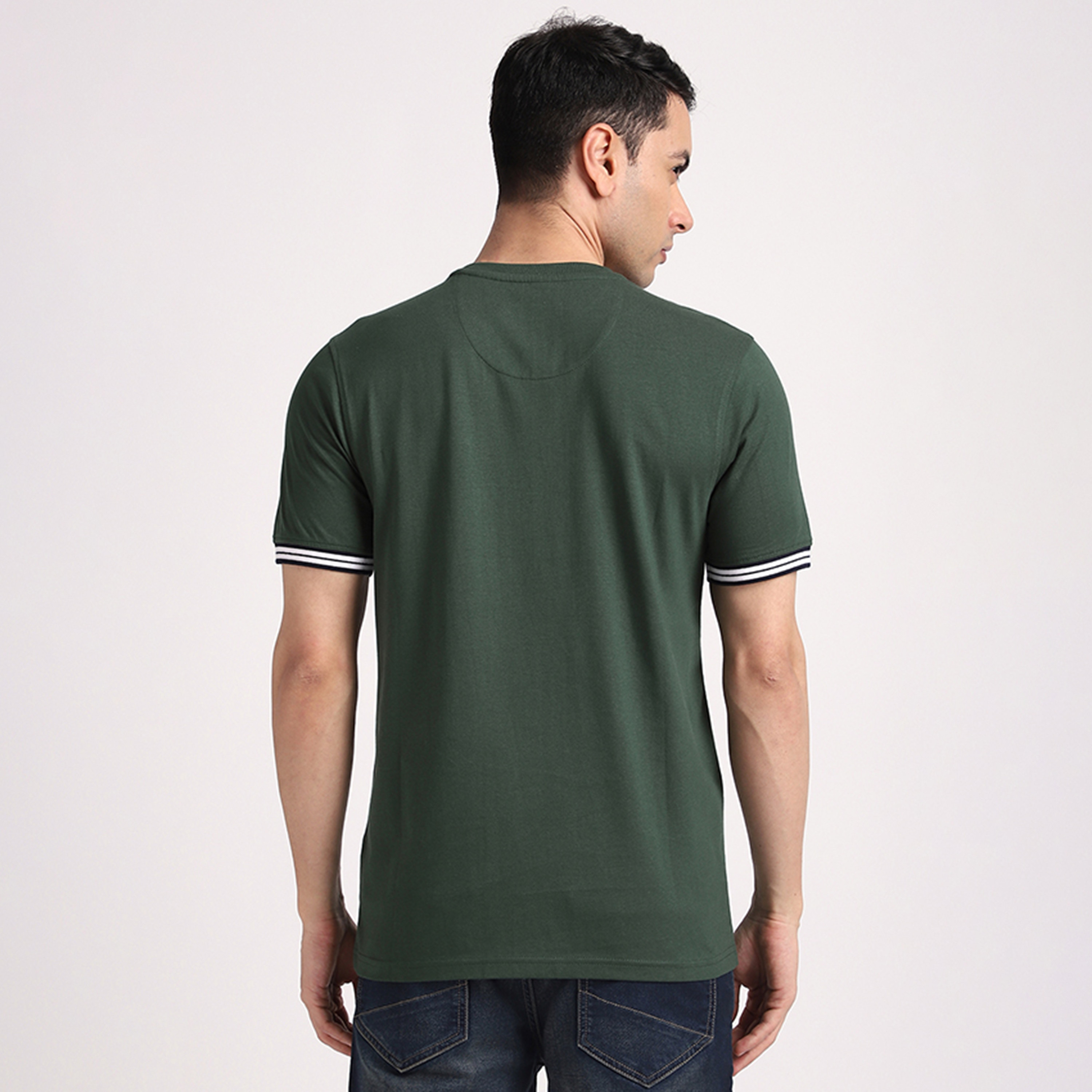 تي شيرت رجالي بياقة دائرية وأكمام قصيرة من بيفرلي هيلز بولو كلوب-men-clothing-tshirtsandpolos-tshirts-image-4