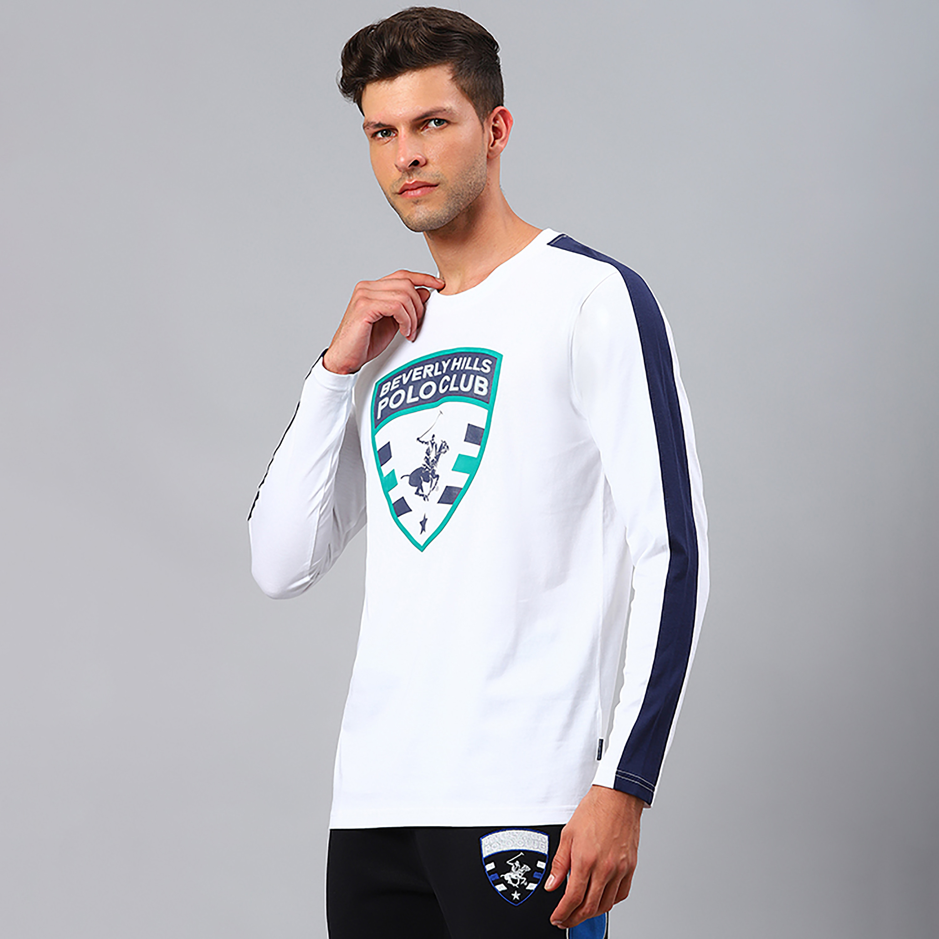 بيفرلي هيلز بولو كلوب-  تي شيرت رجالي بأكمام طويلة ورقبة دائرية وشعار-men-clothing-tshirtsandpolos-tshirts-image-6
