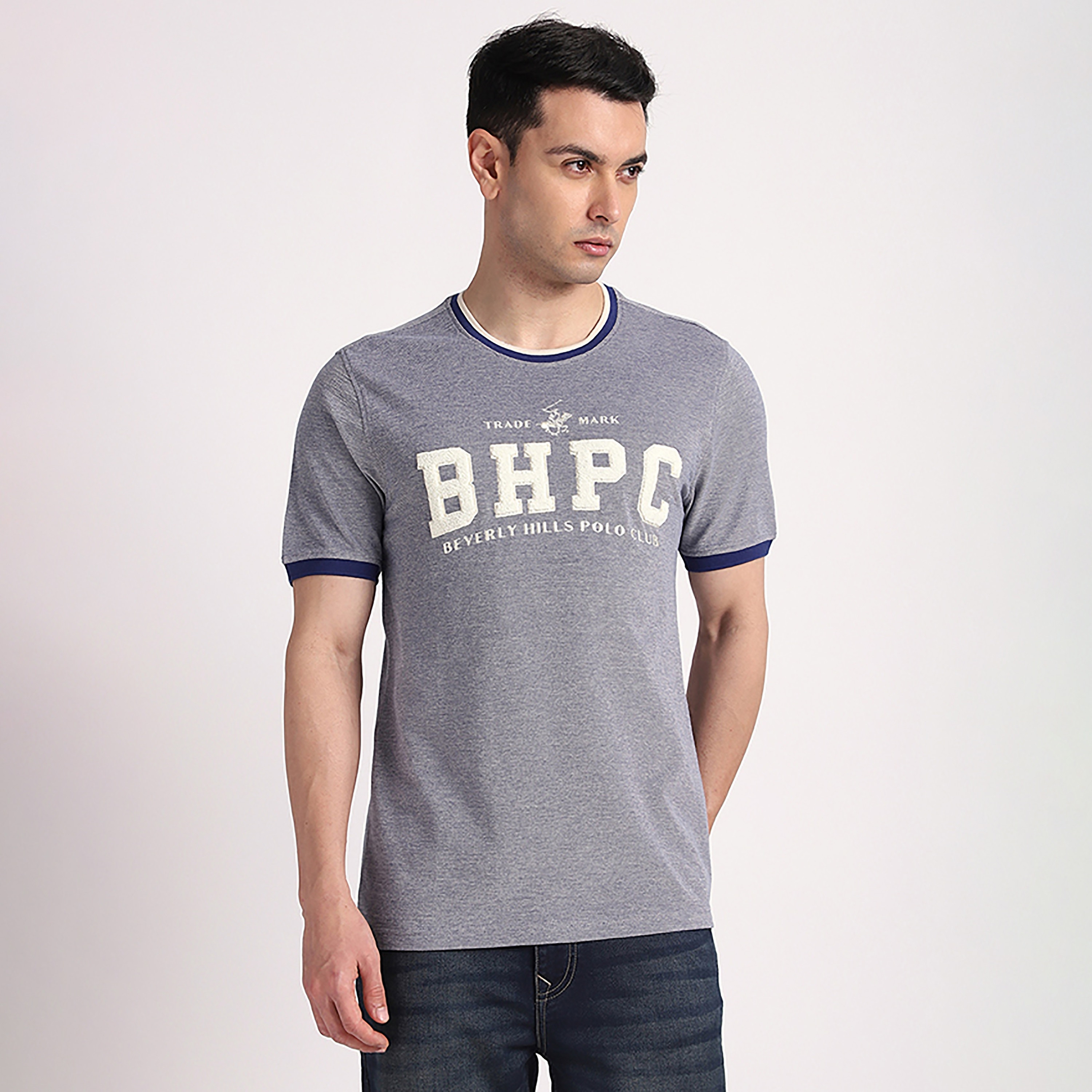 تي شيرت رجالي بأكمام قصيرة وياقة مستديرة ومطرز بشينيل من بيفرلي هيلز بولو كلوب-men-clothing-tshirtsandpolos-tshirts-image-6