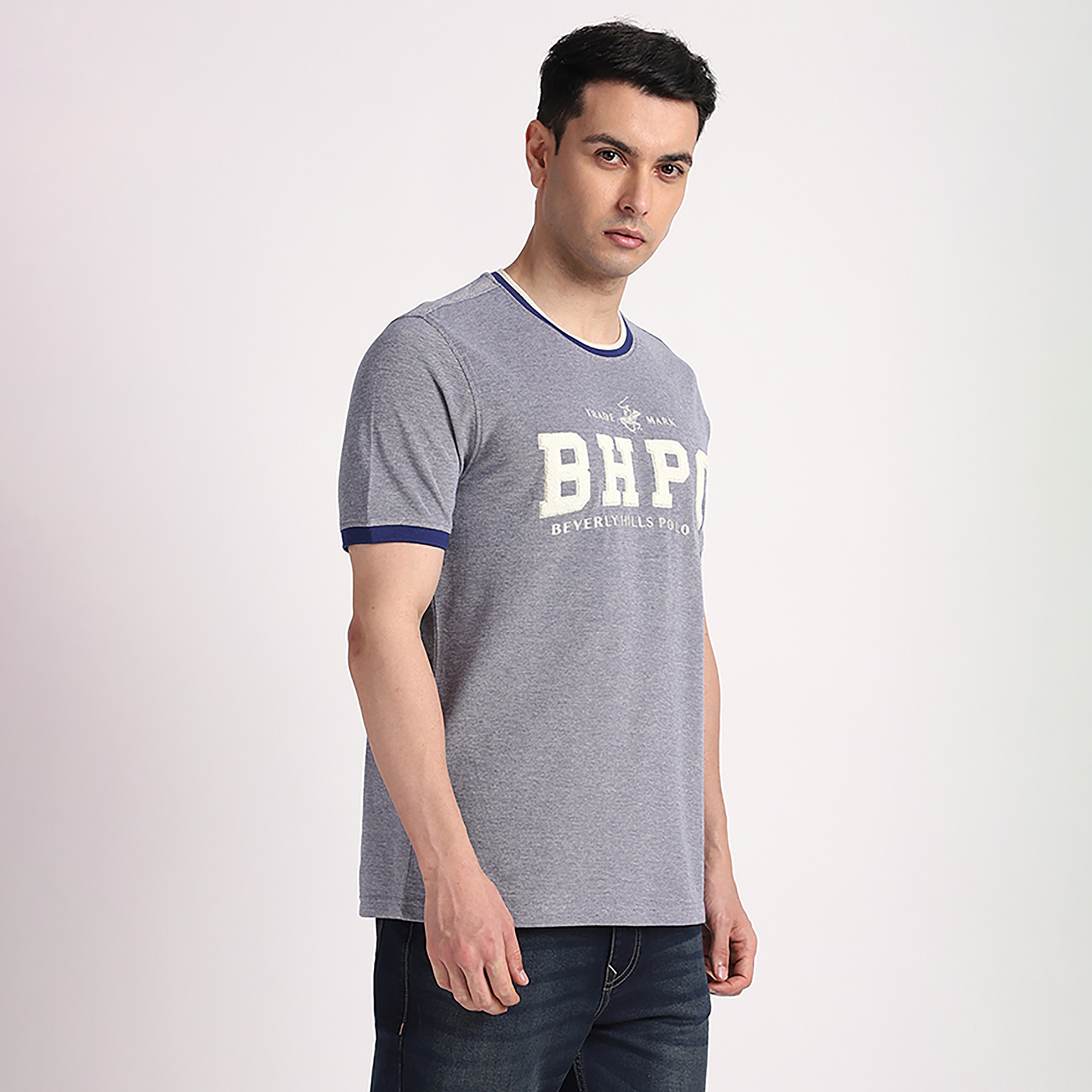 تي شيرت رجالي بأكمام قصيرة وياقة مستديرة ومطرز بشينيل من بيفرلي هيلز بولو كلوب-men-clothing-tshirtsandpolos-tshirts-image-8