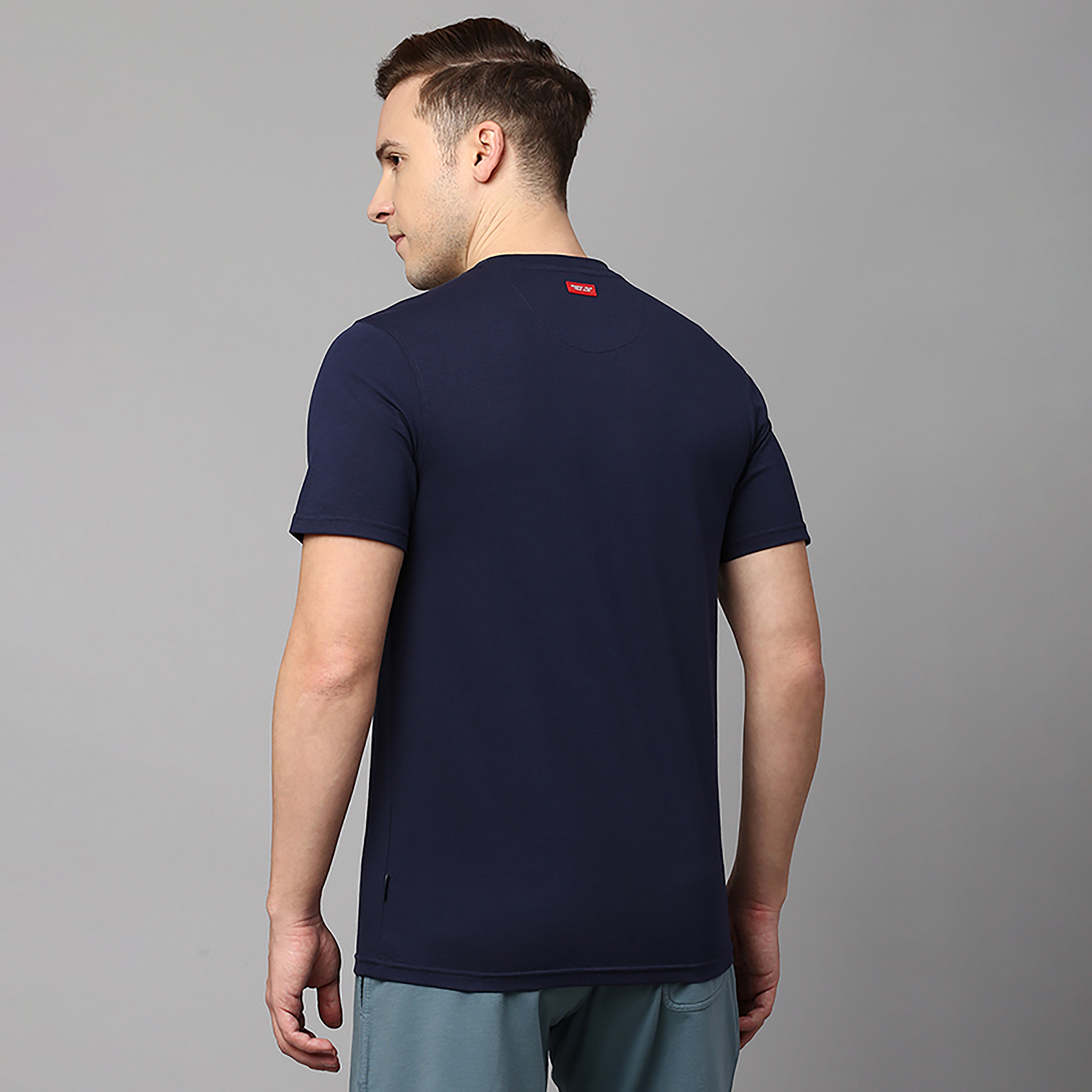 تي شيرت بياقة مستديرة وأكمام قصيرة مطبوعة من بيفرلي هيلز بولو كلوب-men-clothing-tshirtsandpolos-tshirts-image-4