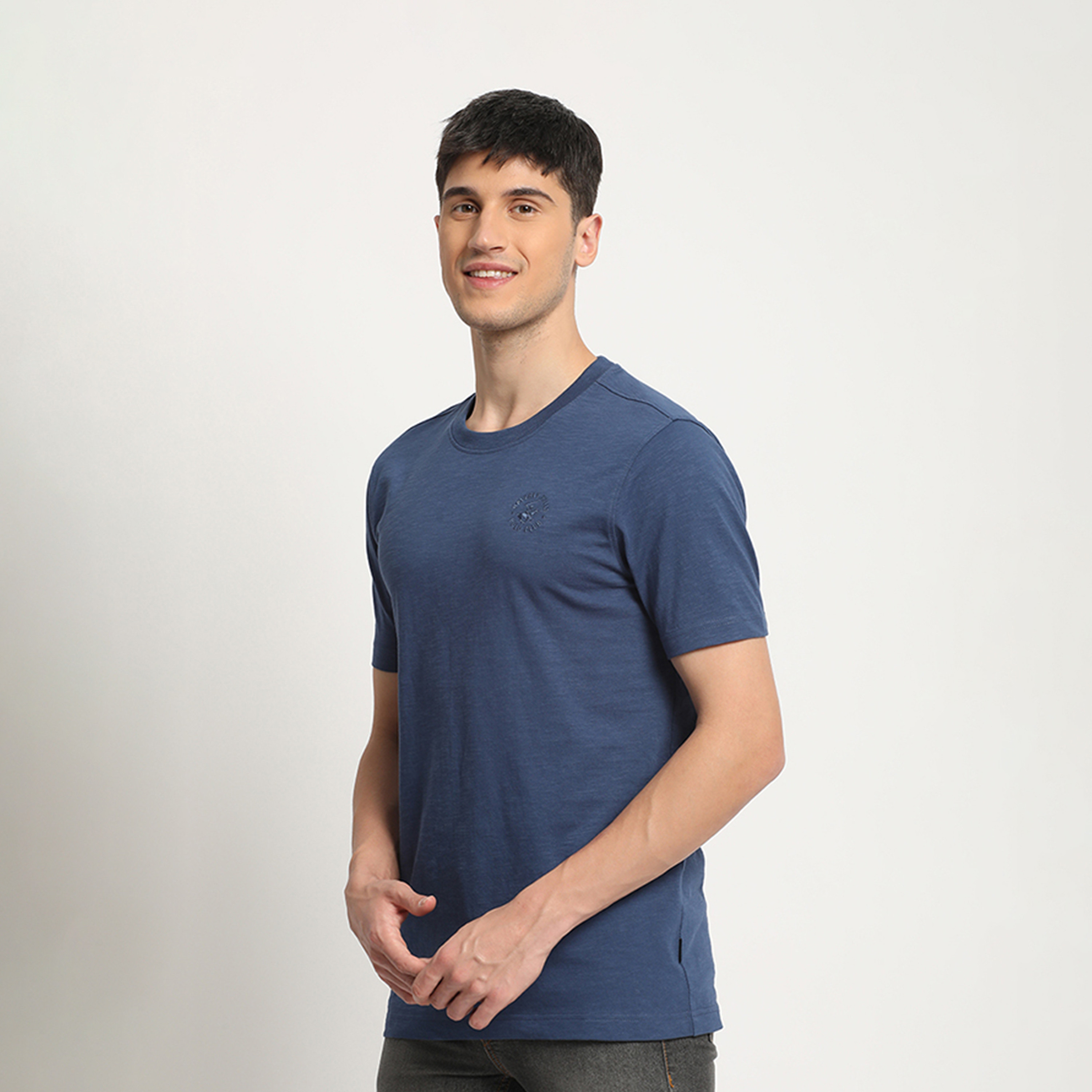 بيفرلي هيلز بولو كلوب- تي شيرت وياقة مستديرة أكمام قصيرة وشعار بولو-men-clothing-tshirtsandpolos-tshirts-image-6