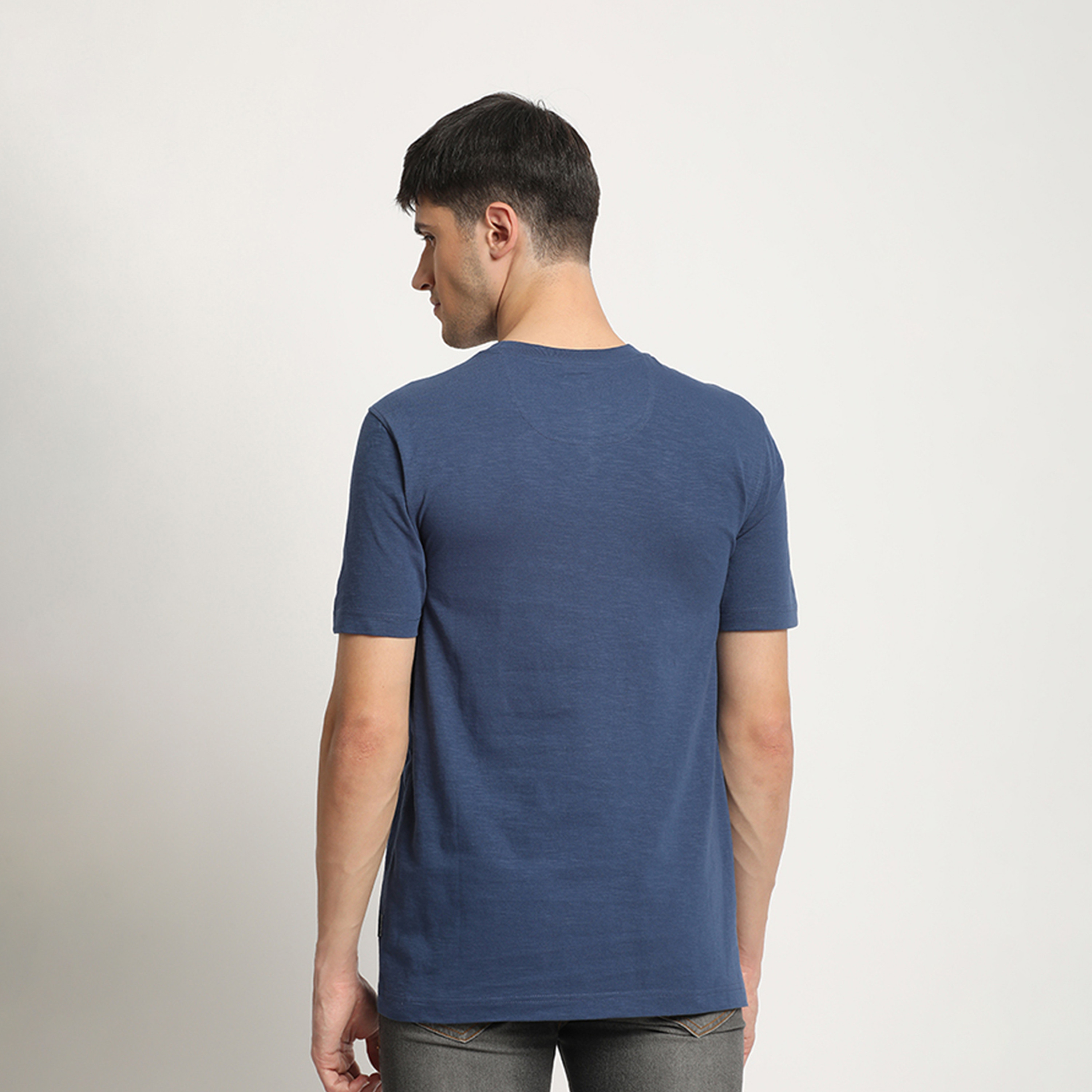 بيفرلي هيلز بولو كلوب- تي شيرت وياقة مستديرة أكمام قصيرة وشعار بولو-men-clothing-tshirtsandpolos-tshirts-image-8