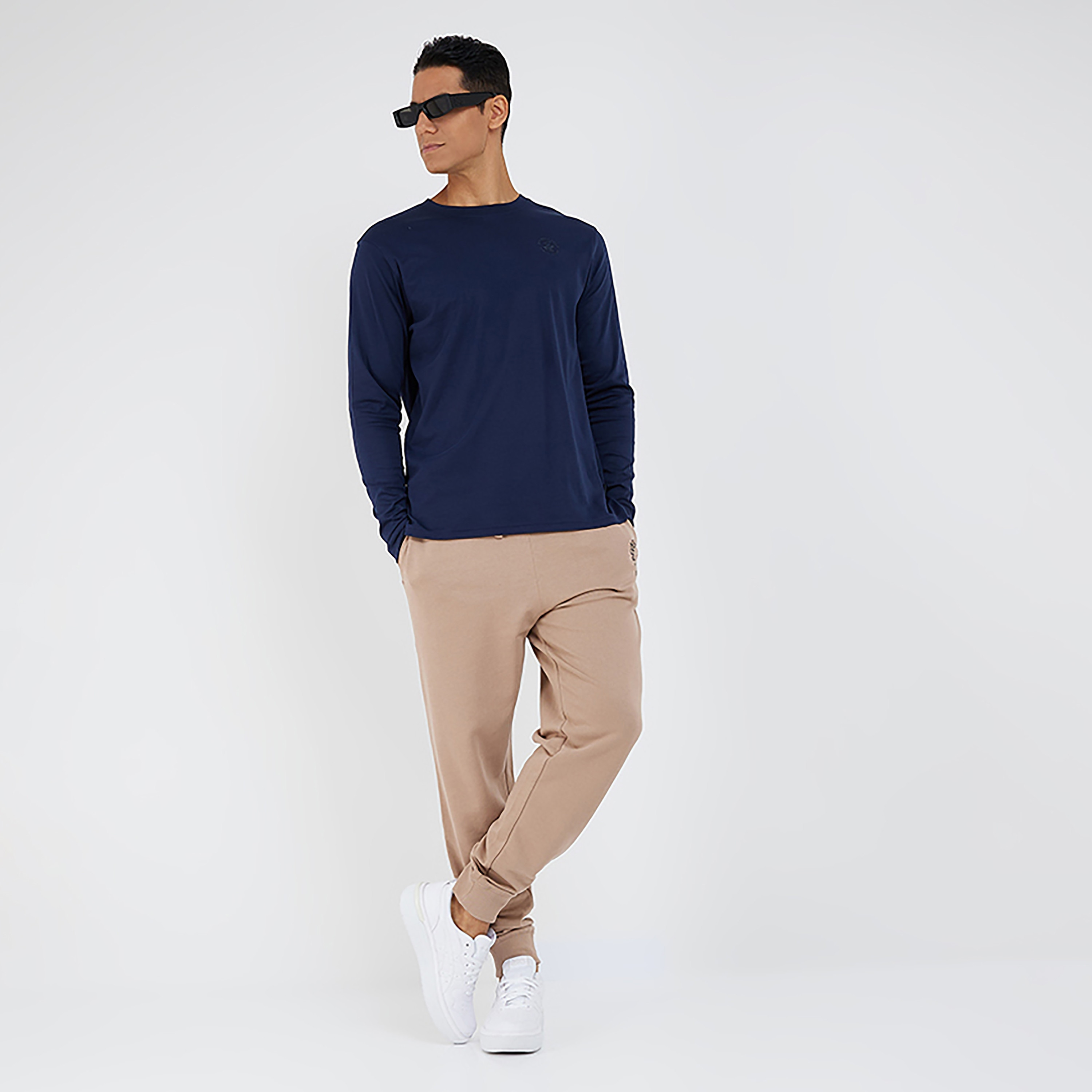 بيفرلي هيلز بولو كلوب-  تي شيرت رجالي سادة بياقة دائرية وأكمام طويلة-men-clothing-tshirtsandpolos-tshirts-image-2