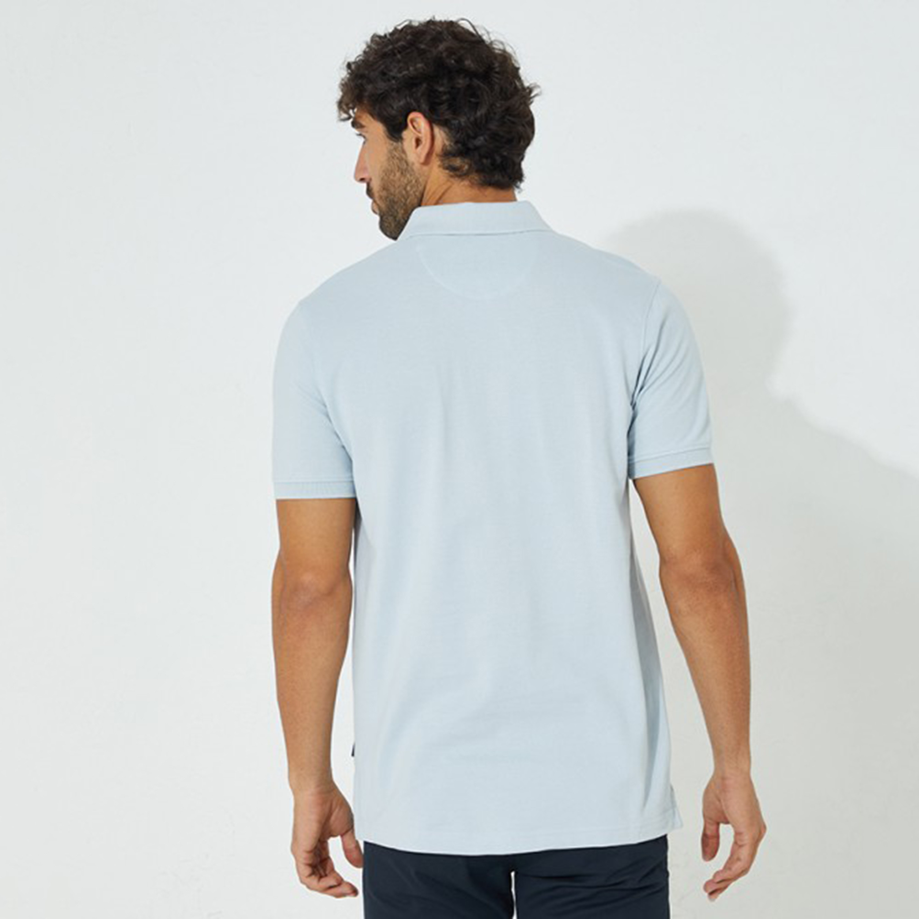 تي شيرت بيفرلي هيلز بولو كلب بأكمام قصيرة سادة بلون أزرق للرجال-men-clothing-tshirtsandpolos-polos-image-2