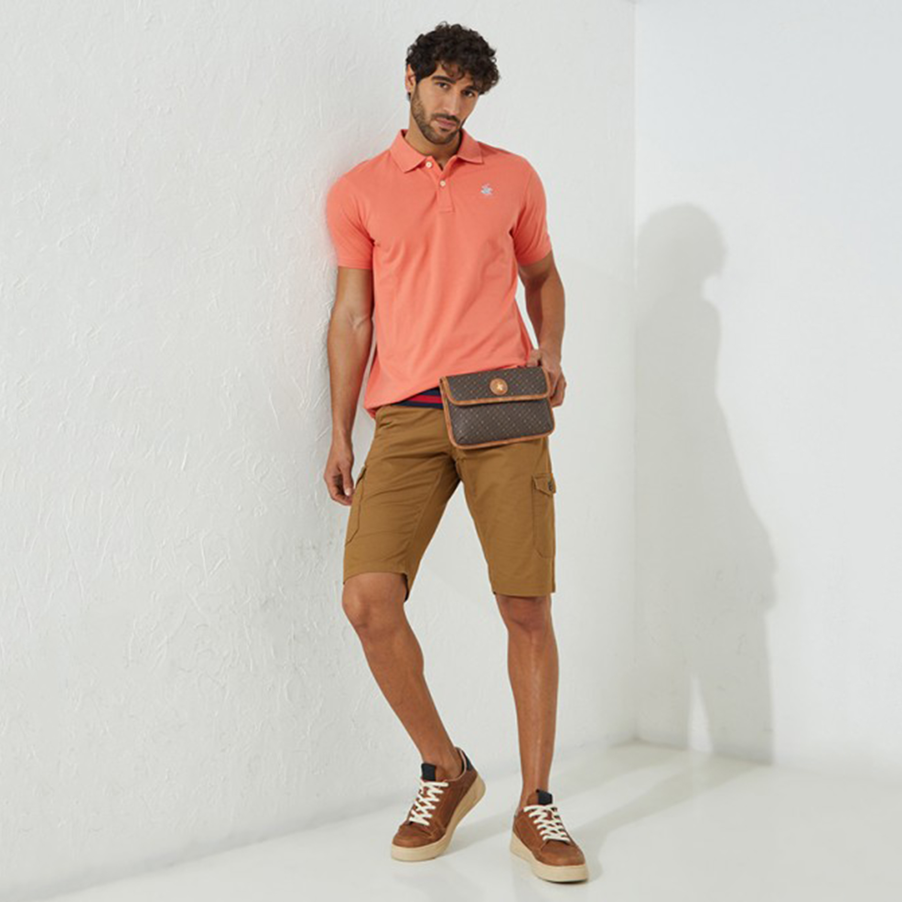 تي شيرت بيفرلي هيلز بولو كلب بأكمام قصيرة سادة بلون أزرق للرجال-men-clothing-tshirtsandpolos-polos-image-12