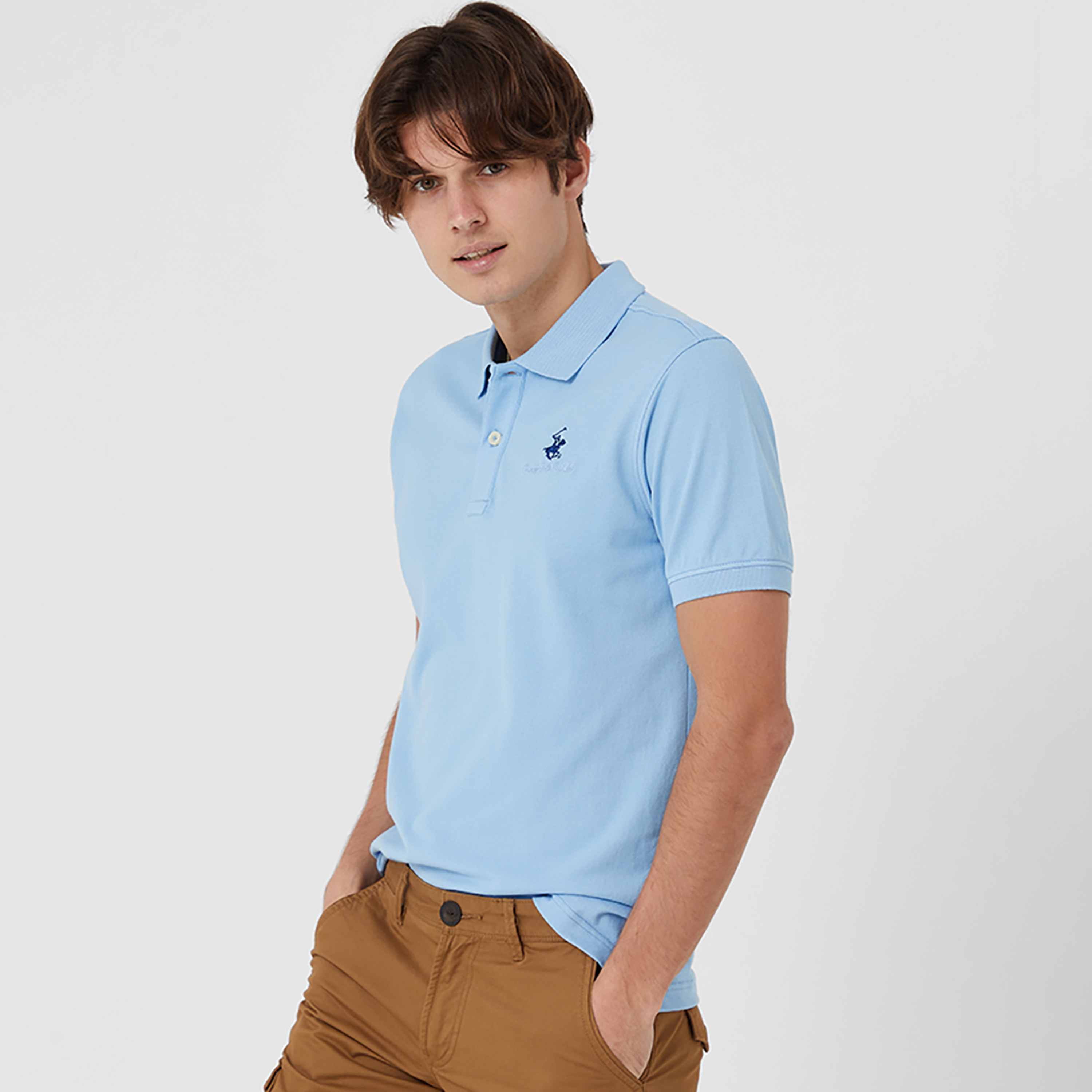 Buy Men s Beverly Hills Polo Club Logo Collared Short Sleeves Polo T Shirt Online Centrepoint UAE