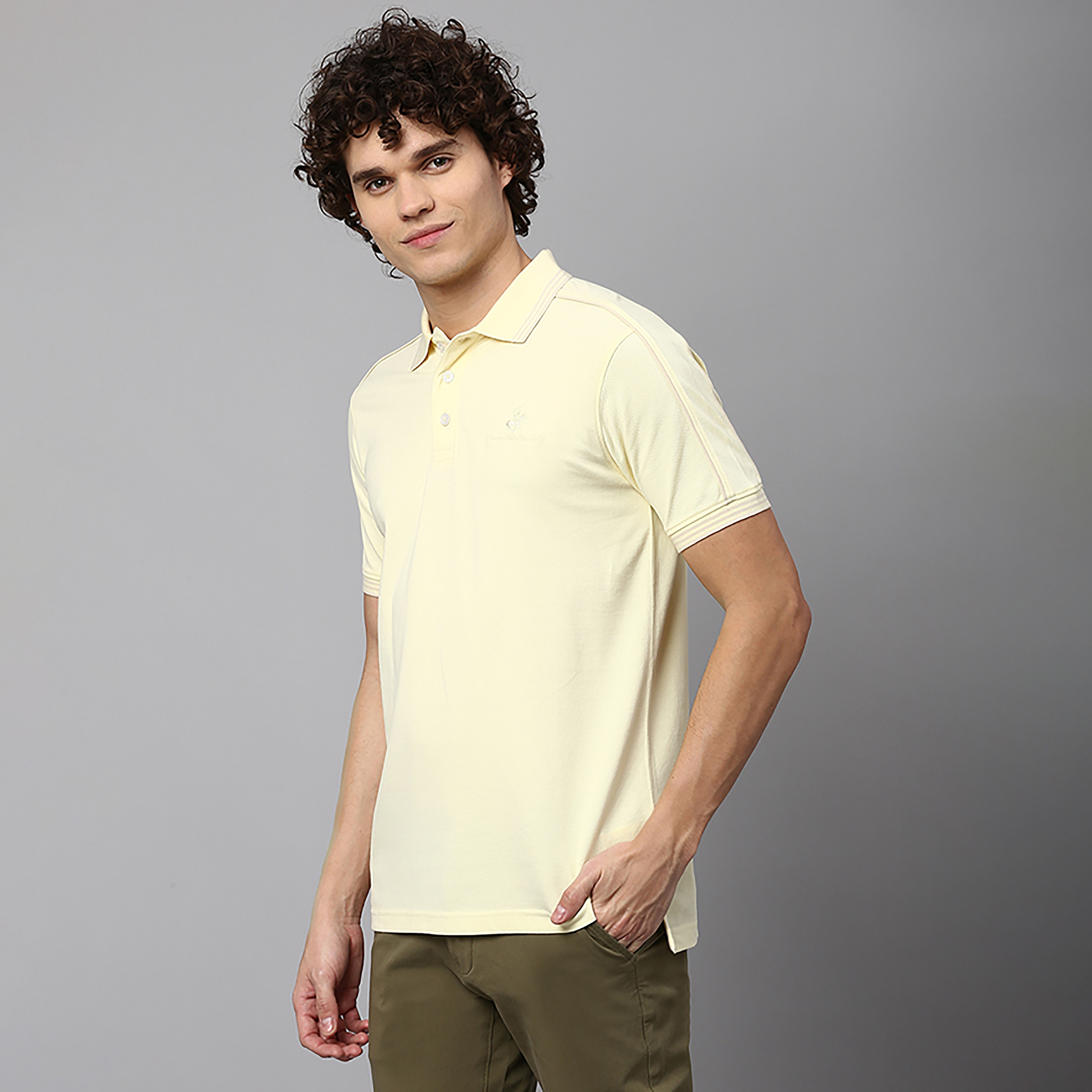 تي شيرت بولو بياقة سادة بالمربعات وأكمام قصيرة من بيفرلي هيلز بولو كلوب-men-clothing-tshirtsandpolos-polos-image-7