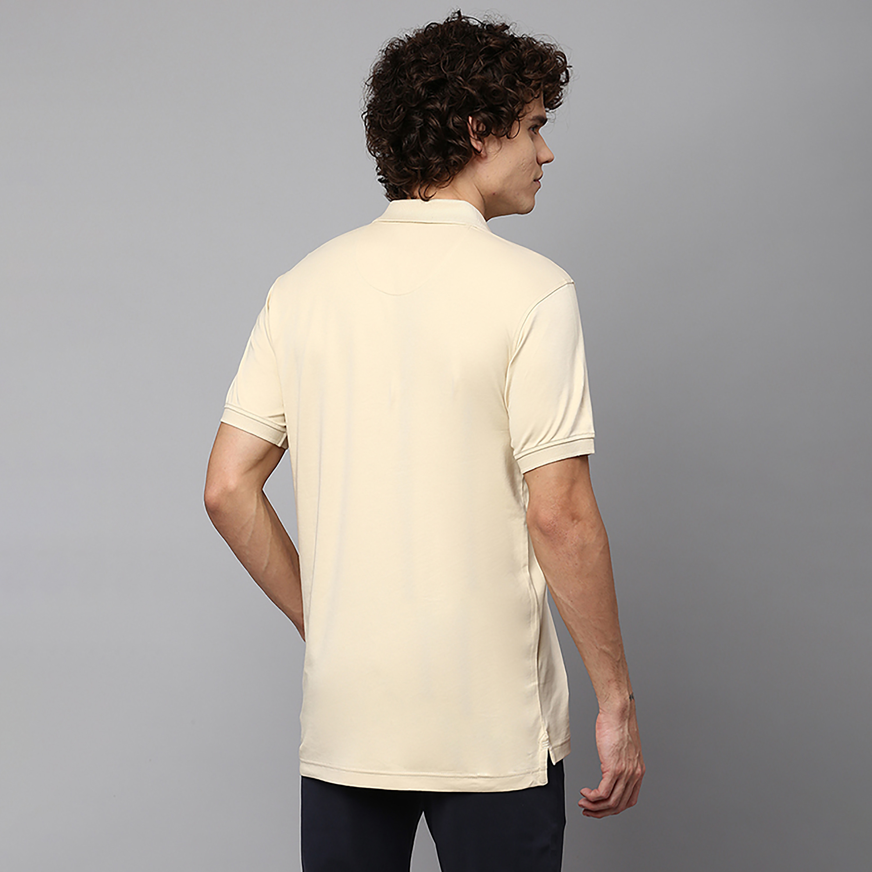 تي شيرت بولو بياقة سادة بالمربعات وأكمام قصيرة من بيفرلي هيلز بولو كلوب-men-clothing-tshirtsandpolos-polos-image-4