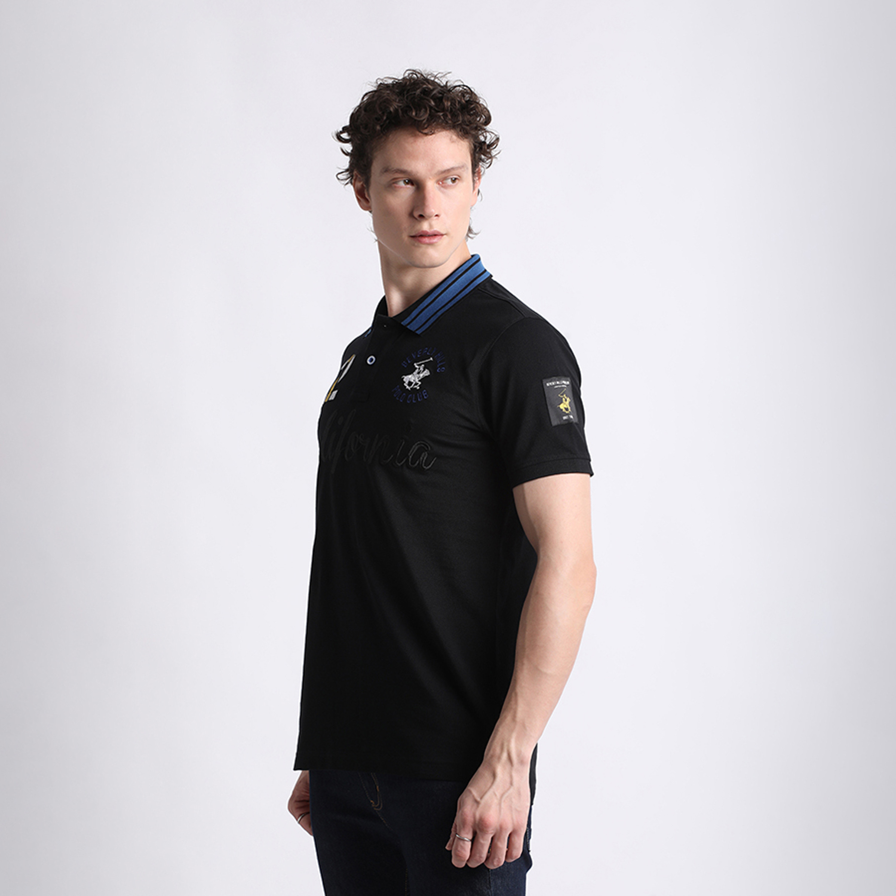 بيفرلي هيلز كلوب-  تي شيرت بولو بأكمام قصيرة للرجال مع شعار مطرز-men-clothing-tshirtsandpolos-polos-image-2