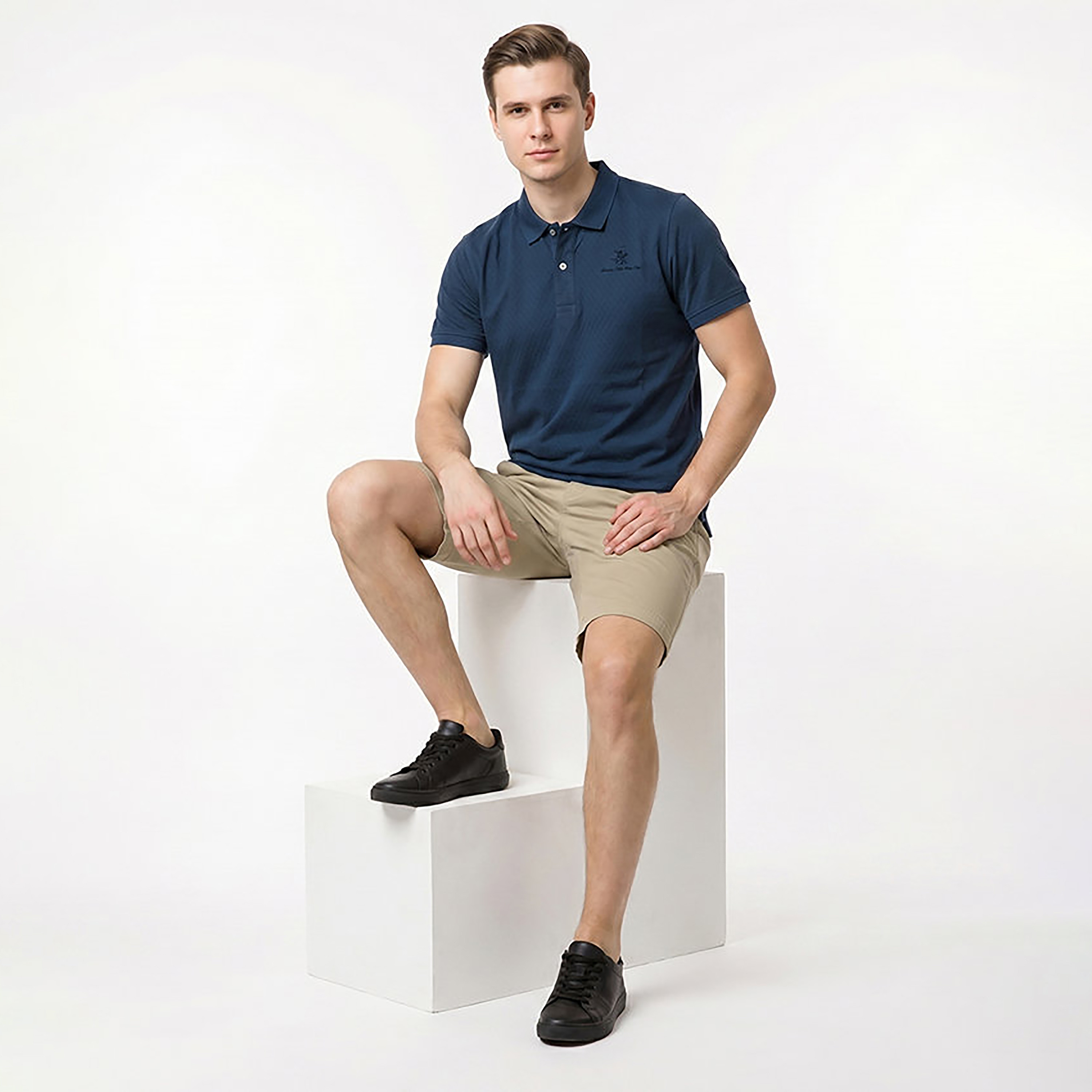 Beverly Hills Polo Club Textured Collared Short Sleeves Men's Polo T-Shirt-men-clothing-tshirtsandpolos-polos-image-2