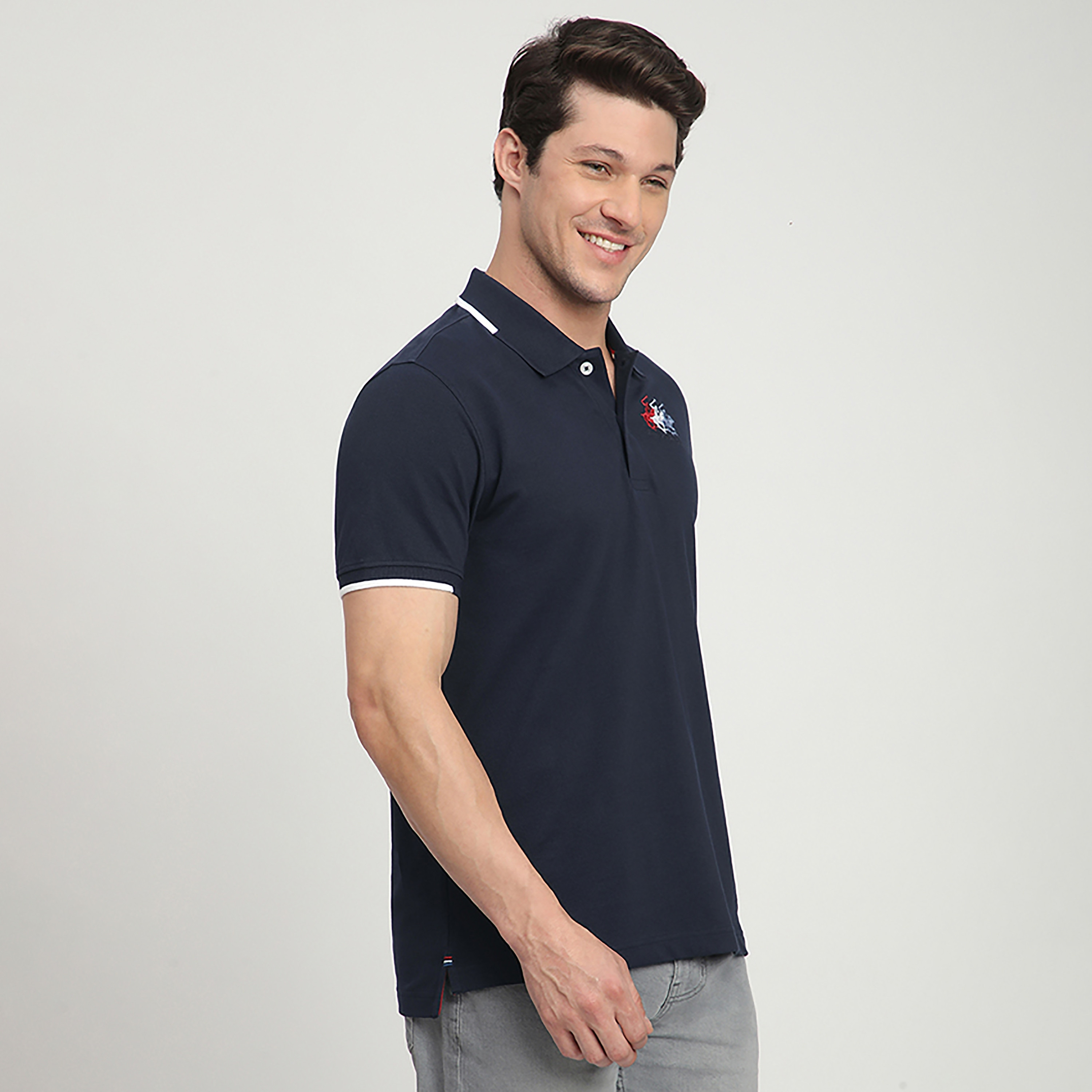 تي شيرت بولو رجالي سادة بأكمام قصيرة وياقة من بيفرلي هيلز بولو كلوب-men-clothing-tshirtsandpolos-polos-image-3