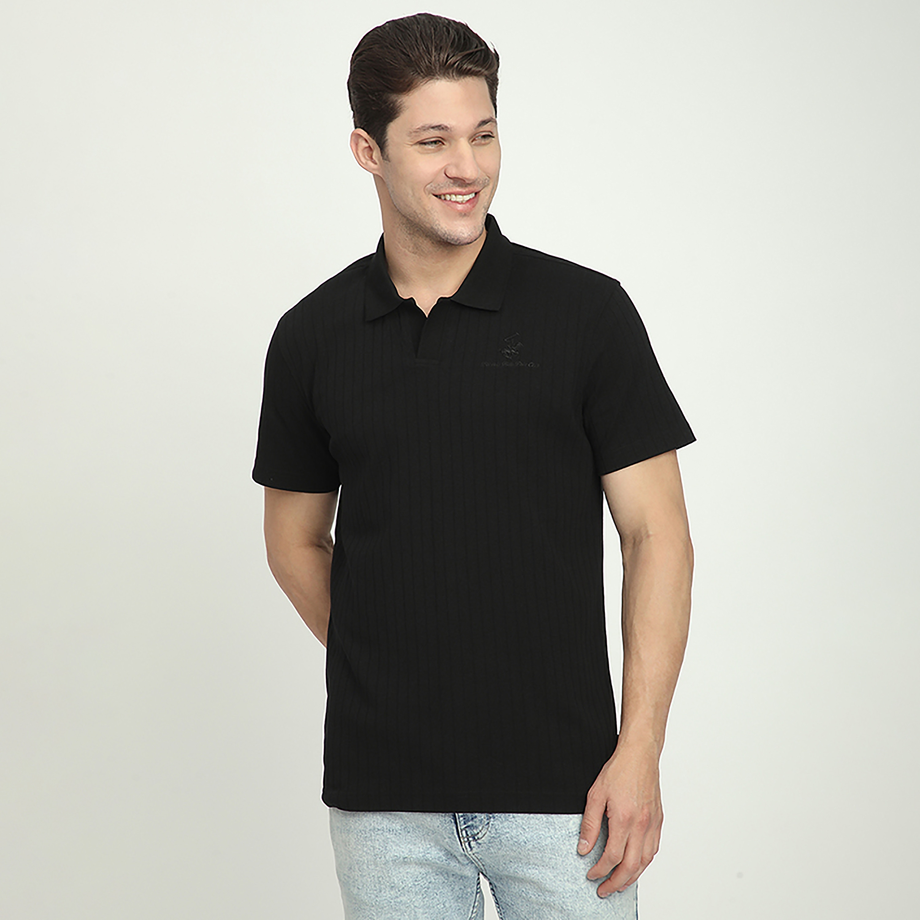تي شيرت بولو رجالي بأكمام قصيرة وياقة جوني مضلعة من بيفرلي هيلز بولو كلوب-men-clothing-tshirtsandpolos-polos-image-1