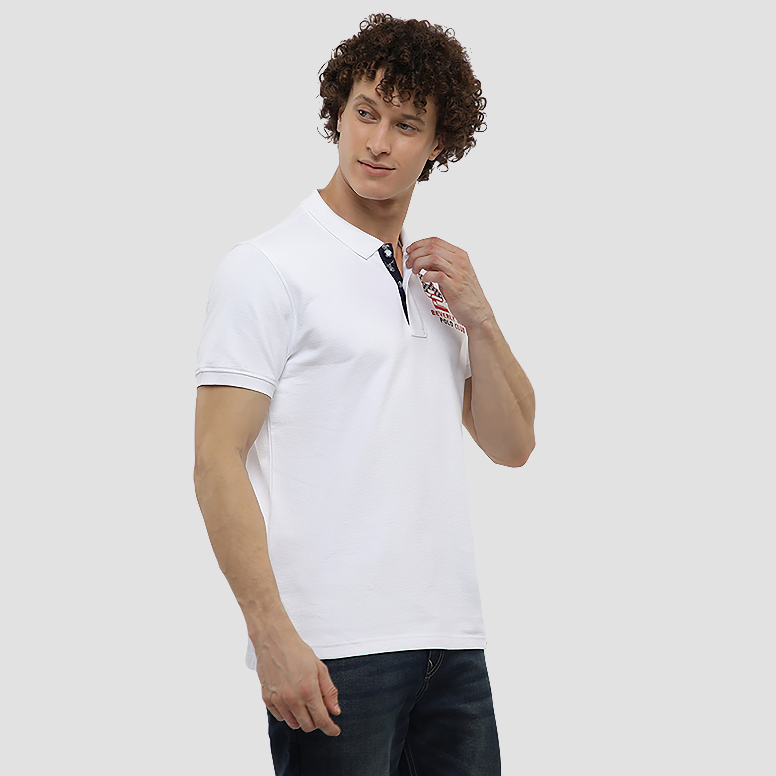 تي شيرت بولو رجالي بأكمام قصيرة وياقة مطرزة بشعار من بيفرلي هيلز بولو كلوب-men-clothing-tshirtsandpolos-polos-image-8