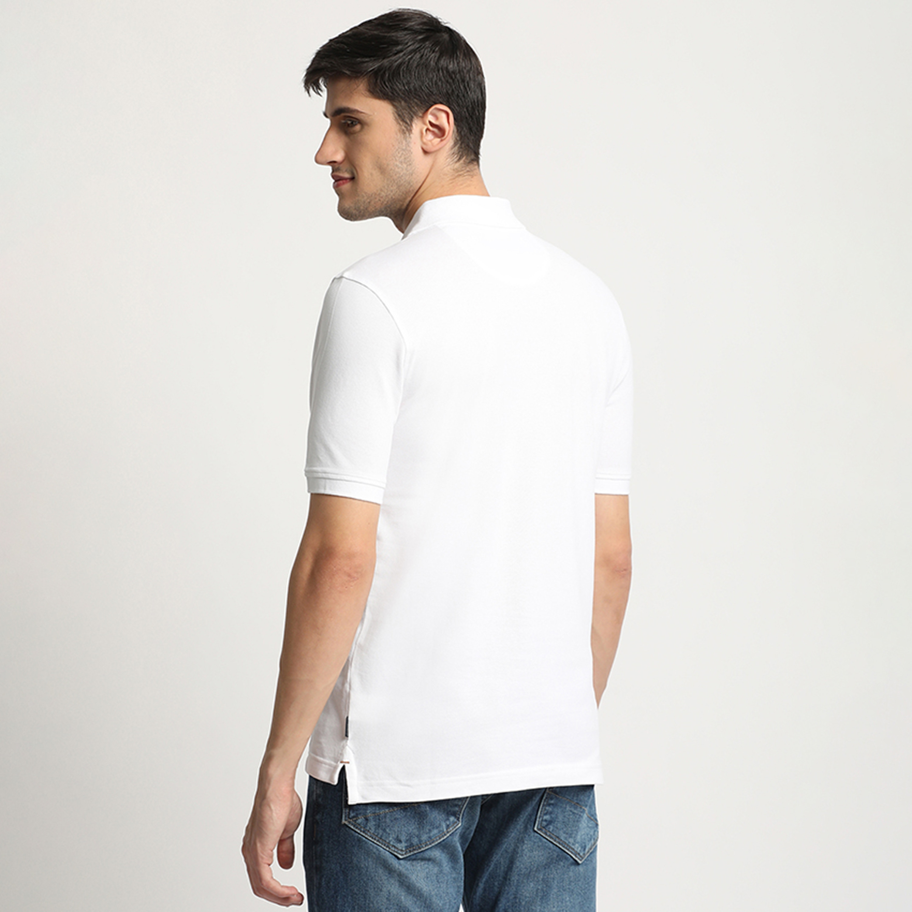 تي شيرت بولو من بيفرلي هيلز بولو كلوب بأكمام قصيرة ذو شعار مع خطوط بسيطة-men-clothing-tshirtsandpolos-polos-image-8