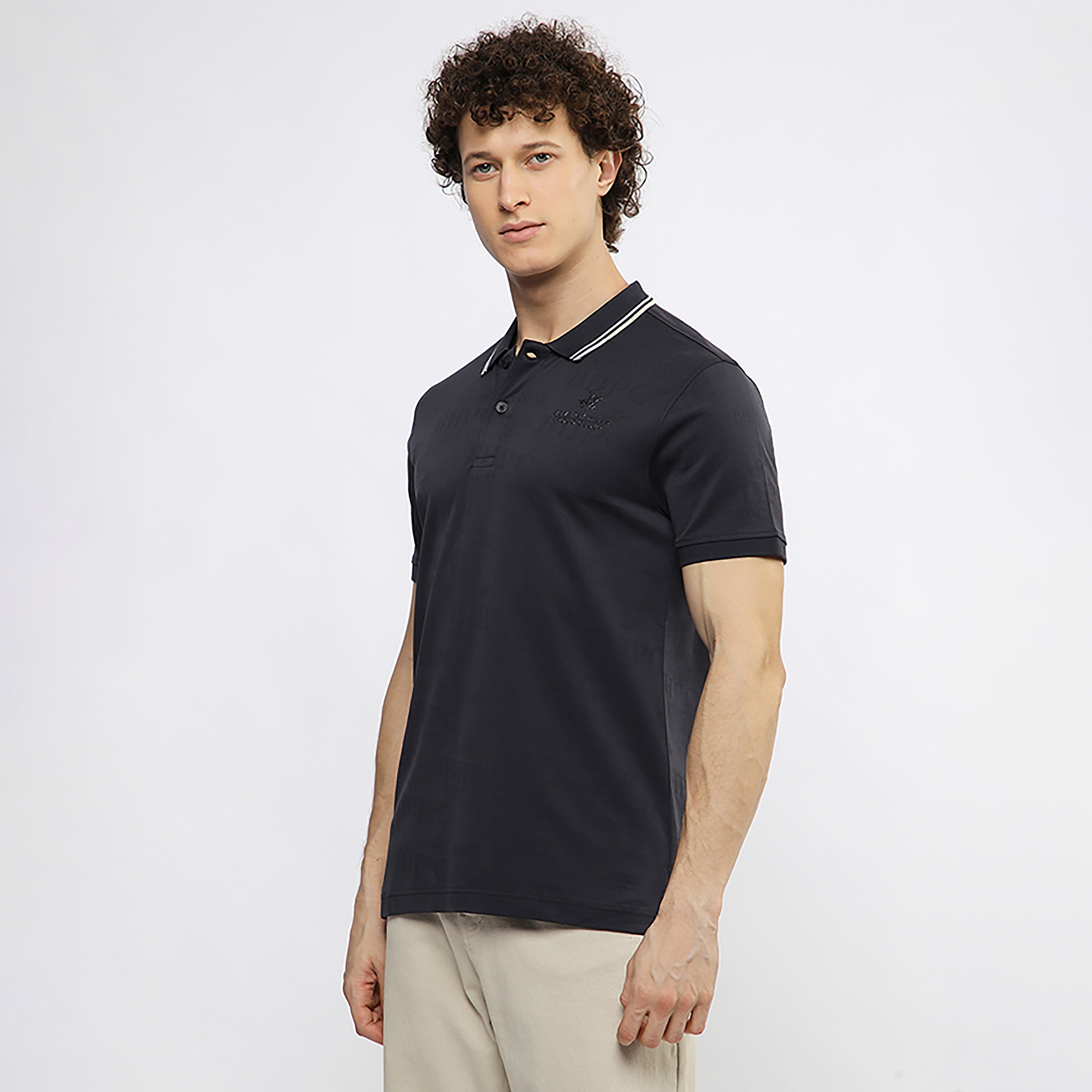تيشيرت بولو رجالي بشعار جاكار بياقة مطوية وأكمام قصيرة من بيفرلي هيلز بولو كلوب-men-clothing-tshirtsandpolos-polos-image-2