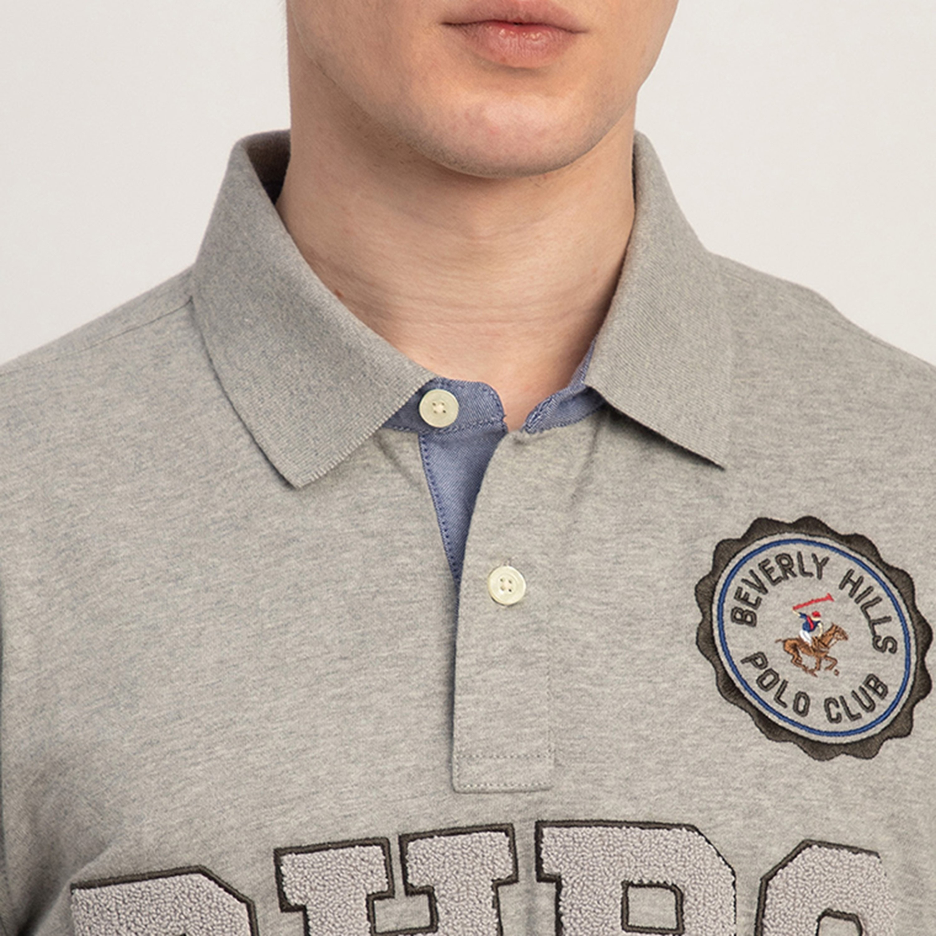 تي شورت بولو بيفرلي هيلز بولو كلوب تشينيل بياقة طويلة وأكمام طويلة للرجال-men-clothing-tshirtsandpolos-polos-image-5