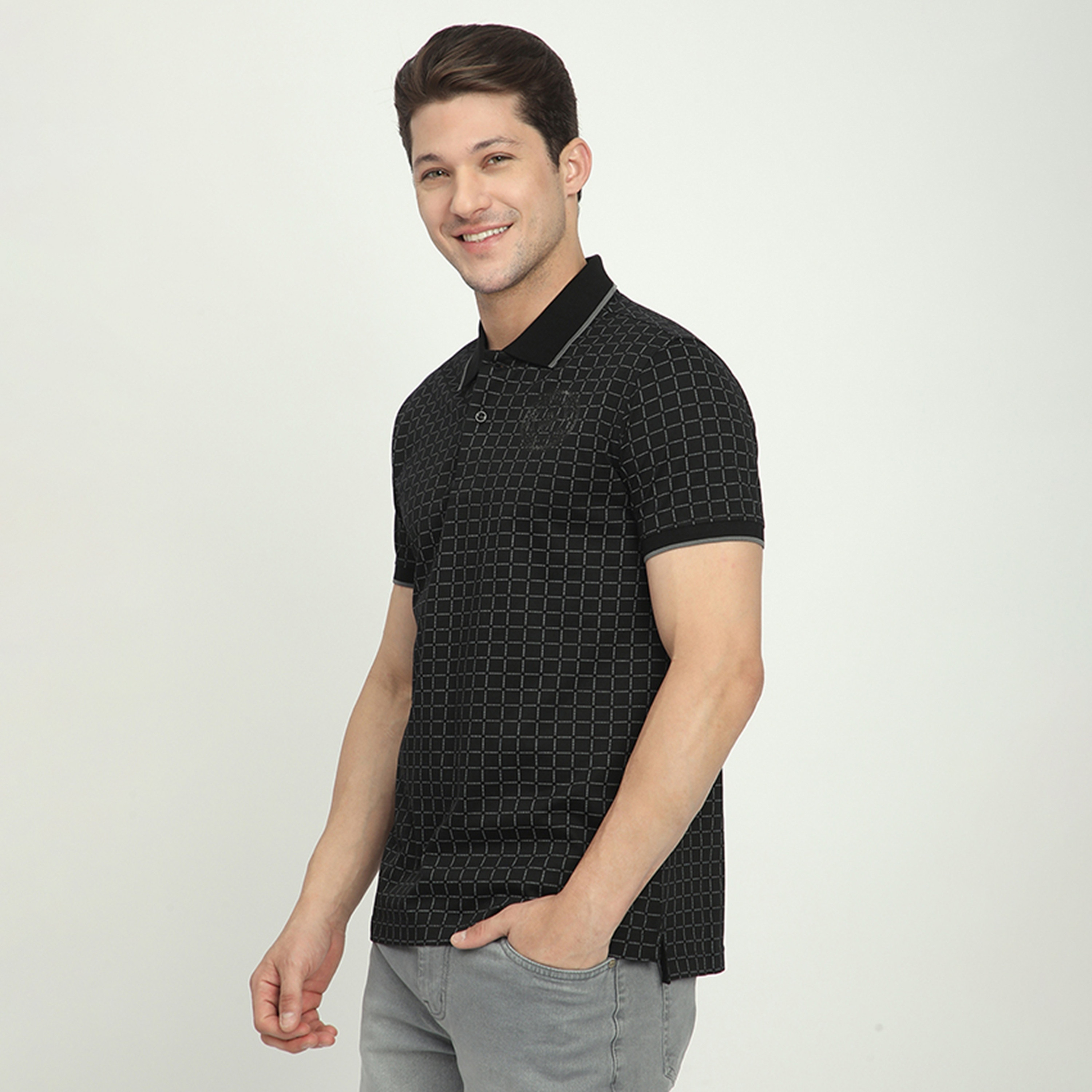 تي شيرت بولو بيفرلي هيلز بولو كلوب بطبعة هندسية وأكمام قصيرة للرجال-men-clothing-tshirtsandpolos-polos-image-2