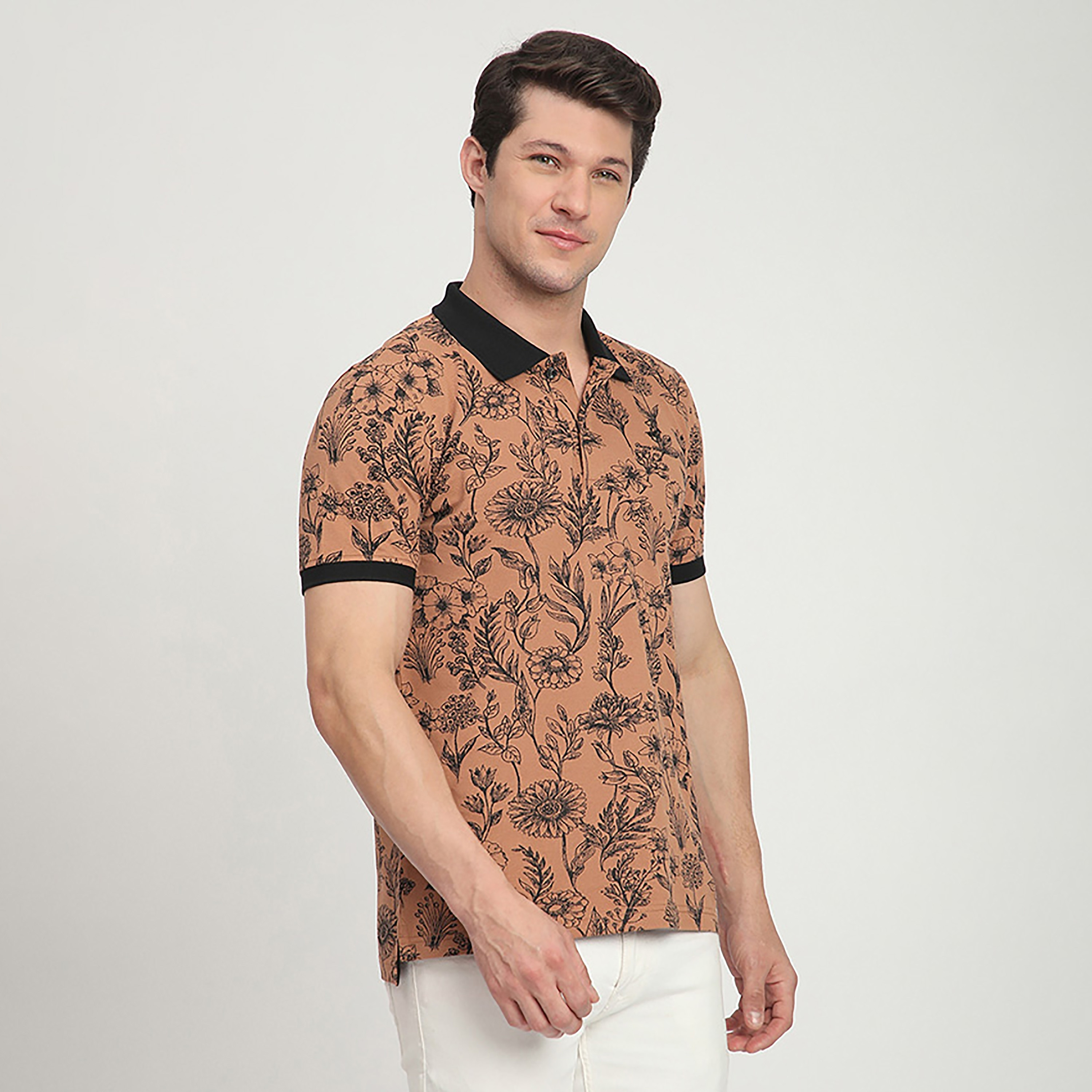 تي شيرت بولو رجالي بأكمام قصيرة وياقة مزينة بالزهور من بيفرلي هيلز بولو كلوب-men-clothing-tshirtsandpolos-polos-image-3