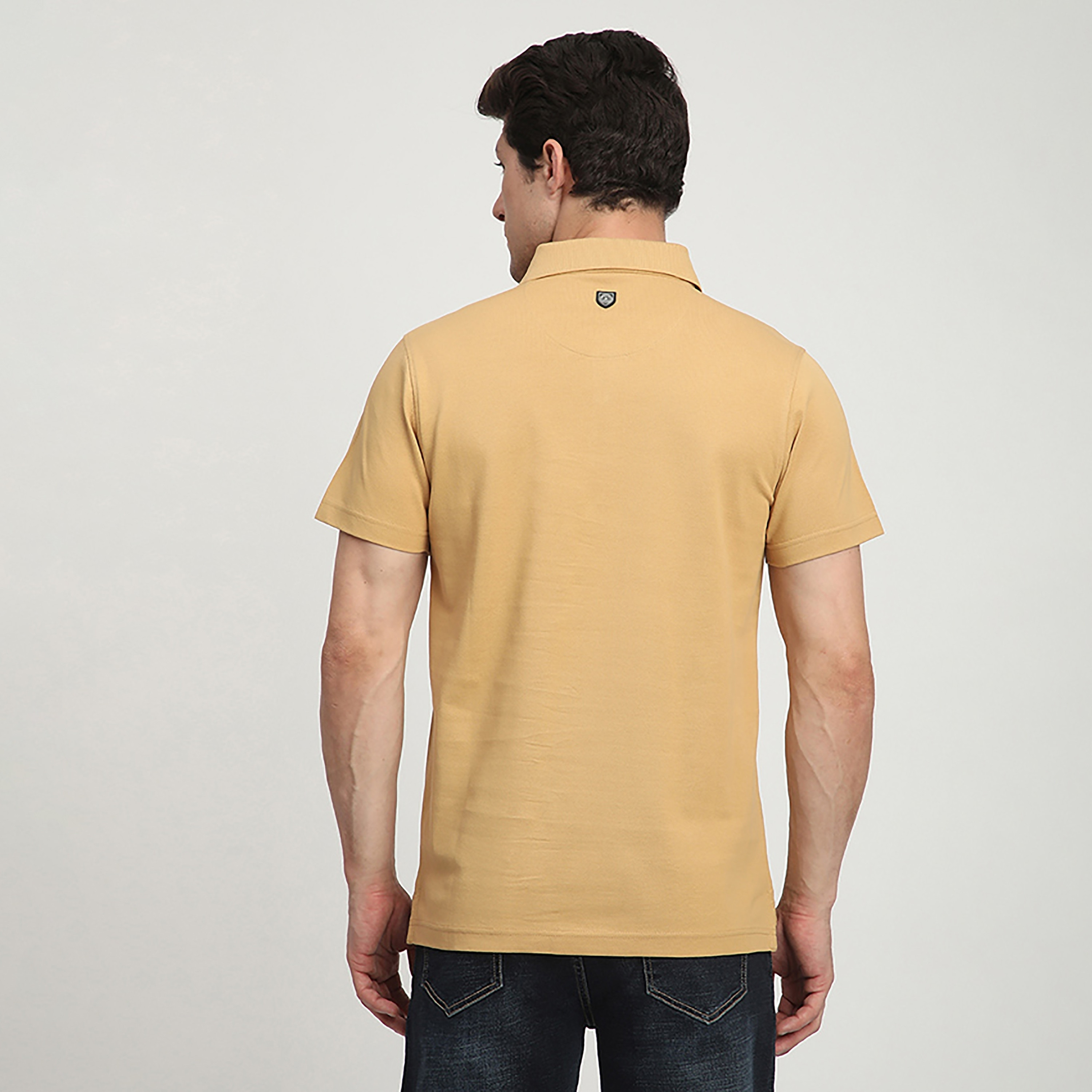 تي شيرت بولو رجالي بأكمام قصيرة وياقة مطرزة بشعار من بيفرلي هيلز بولو كلوب-men-clothing-tshirtsandpolos-polos-image-4